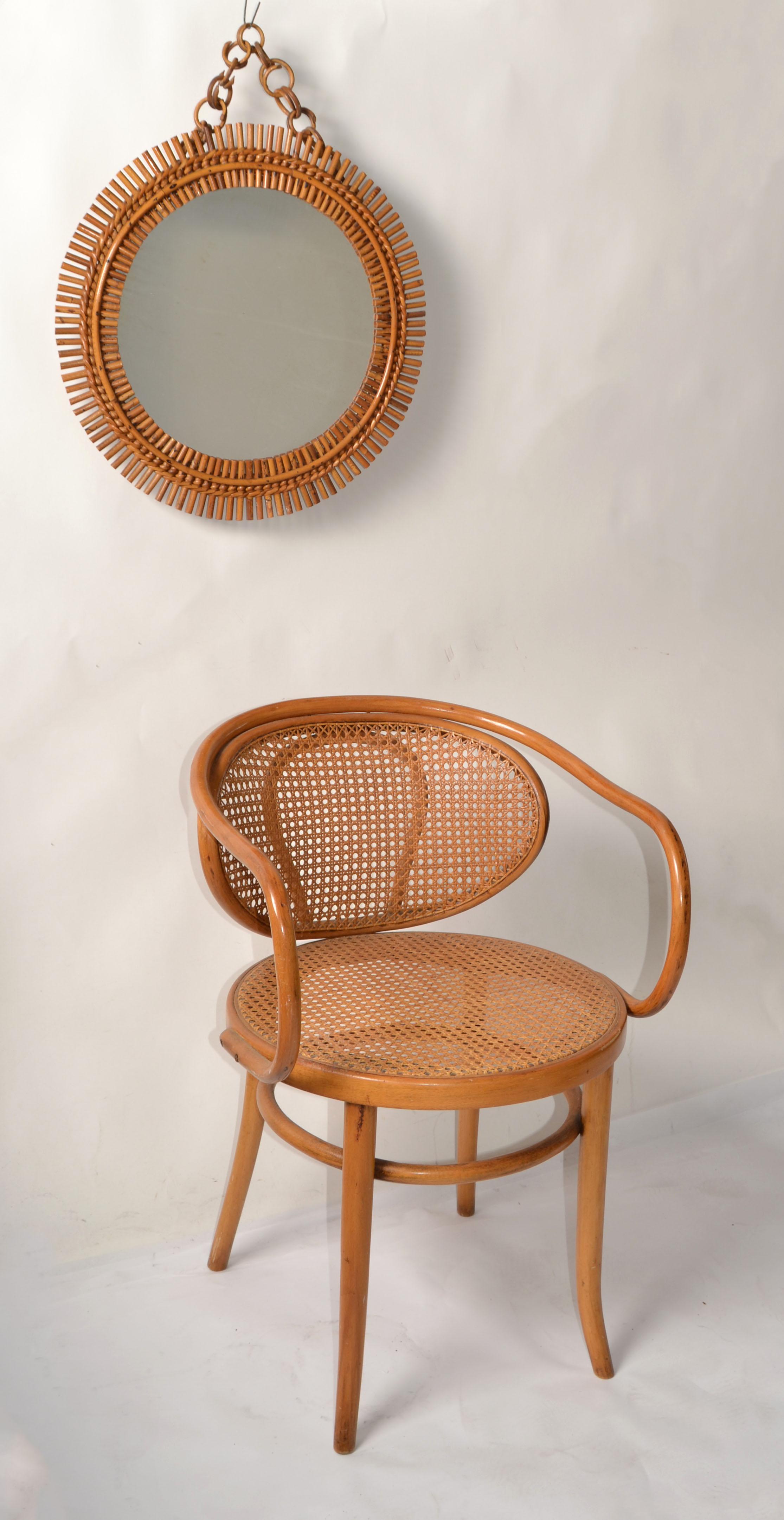 Mid-Century Modern Miroir mural rond en bambou brûlé de style Franco Albini, Italie, mi-siècle moderne en vente