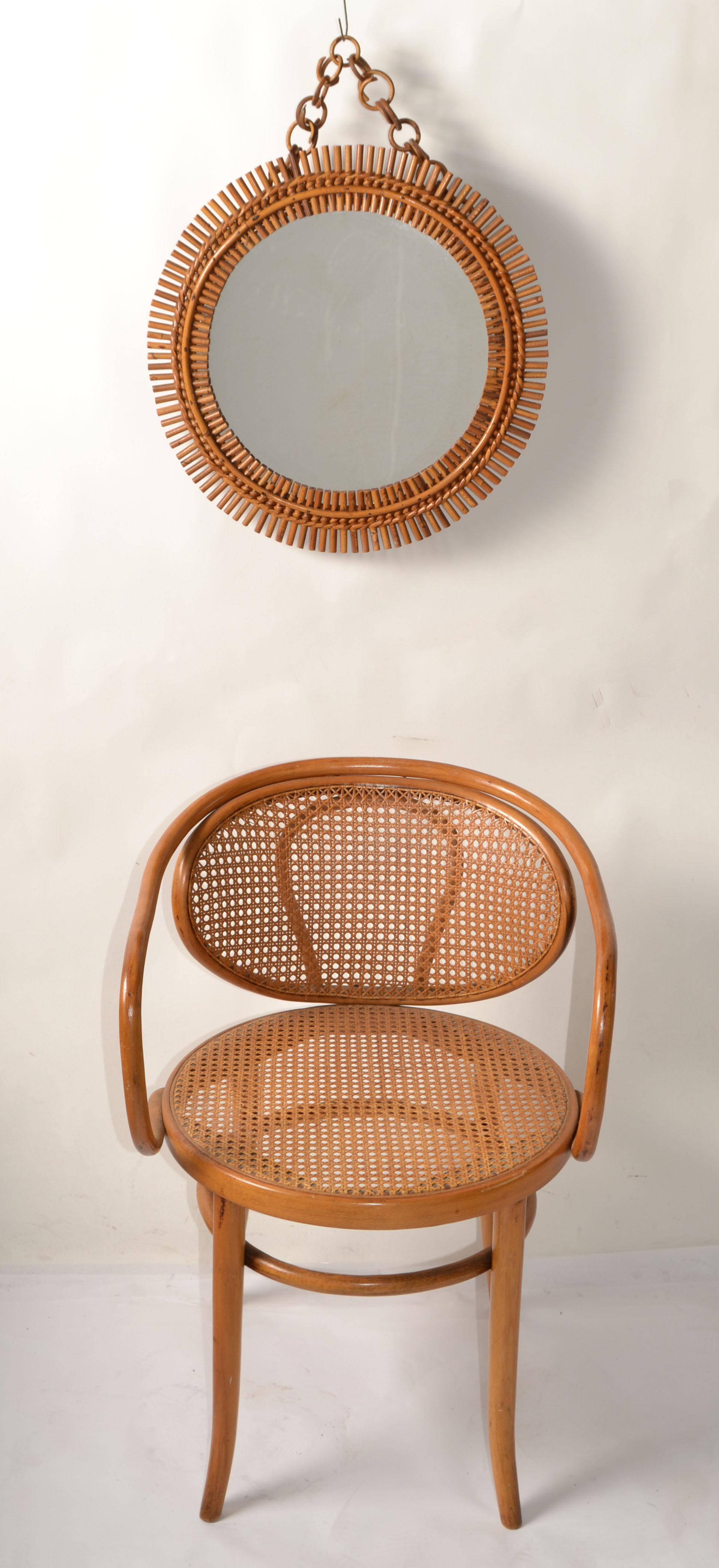 Bambou Miroir mural rond en bambou brûlé de style Franco Albini, Italie, mi-siècle moderne en vente
