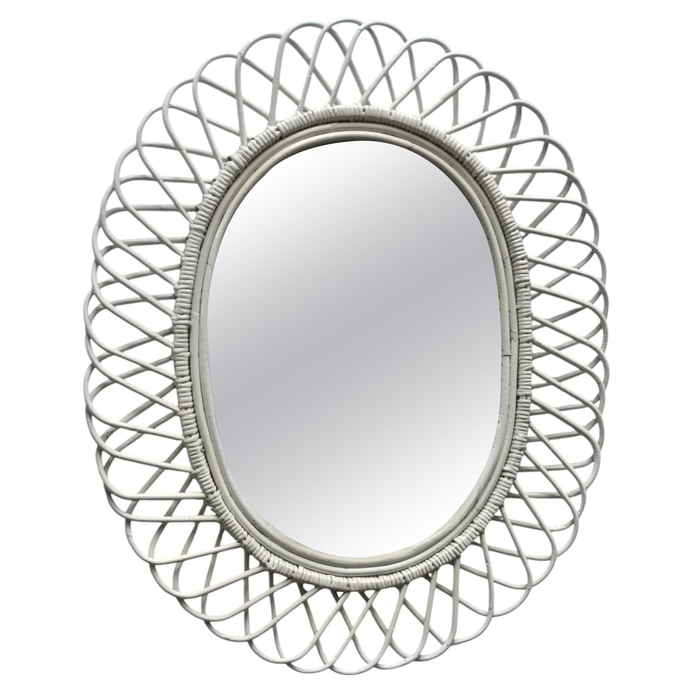 Franco Albini Style Specchio da Parete Ovale in Rattan Bianco, Italia 60s