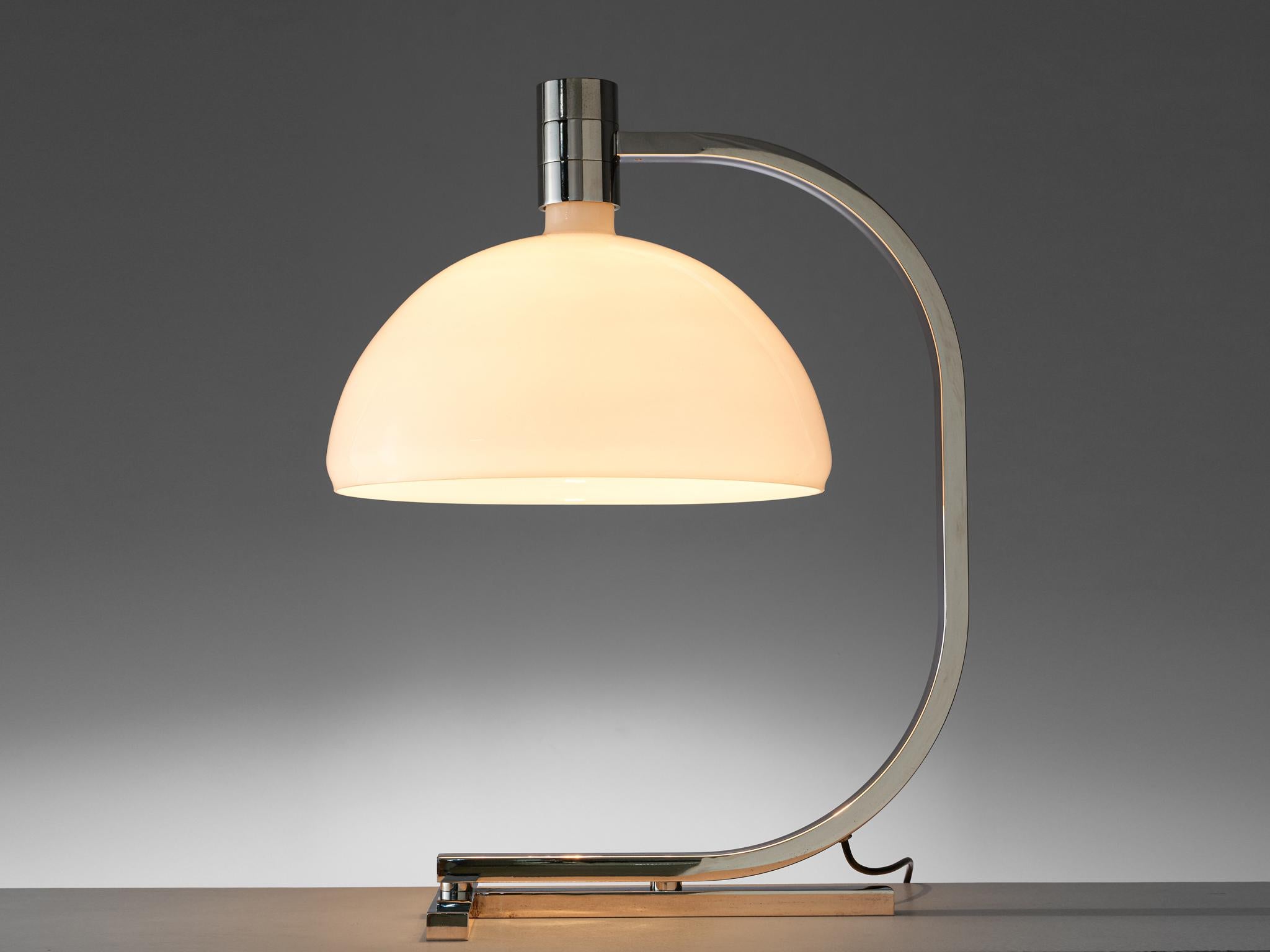 Franco Albini, Franca Helg and Antonio Piva for Sirra, table lamp, glass and chromed steel, Italy, 1969

Italian table lamp by Franco Albini, Franca Helg and Antonio Piva, produced by Sirrah in 1969. This desk light is composed with a chromed