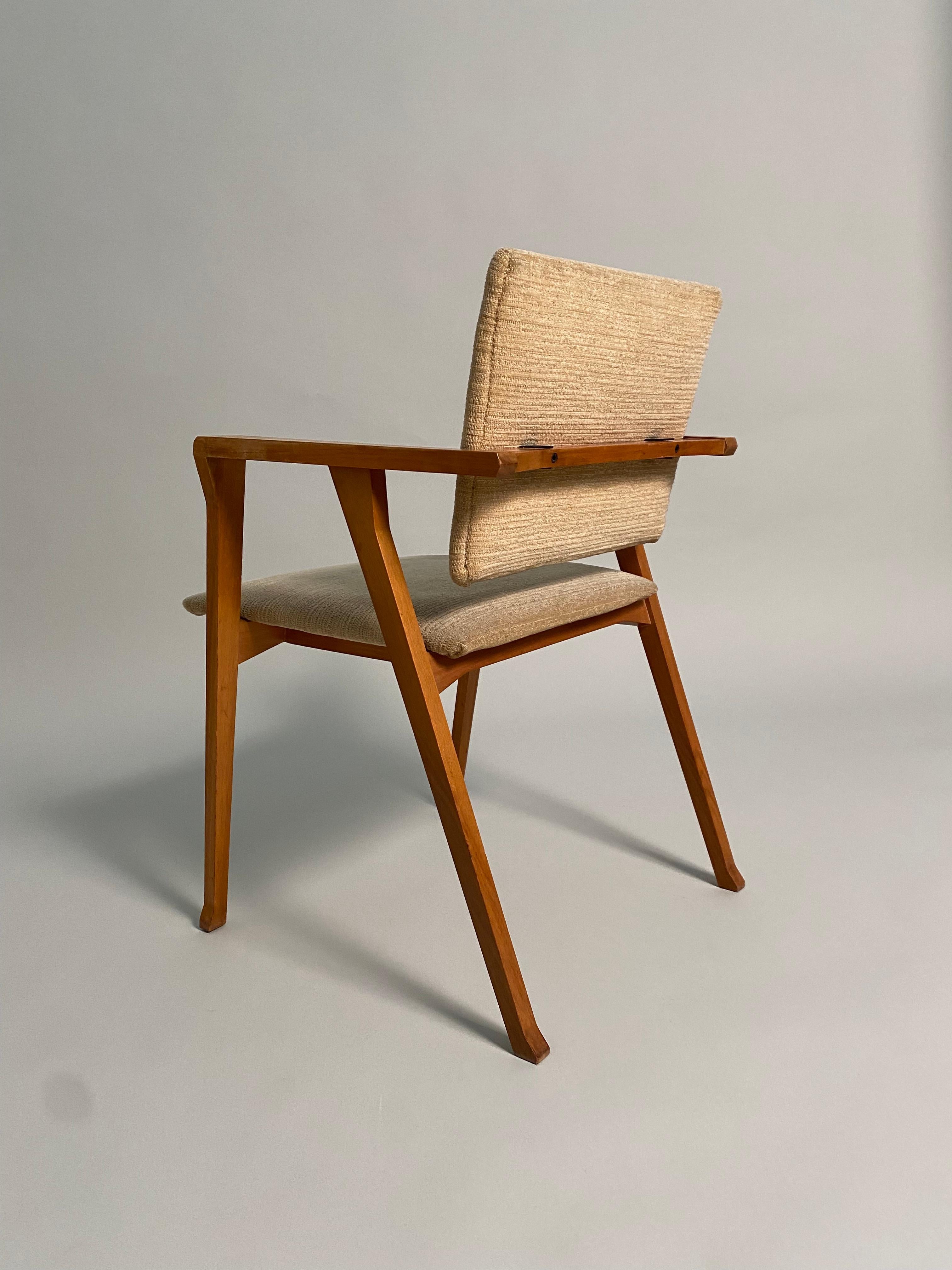 Mid-20th Century Franco Albini, Two First Edition Luisa Chairs, Poggi, Italy 1955 Ca