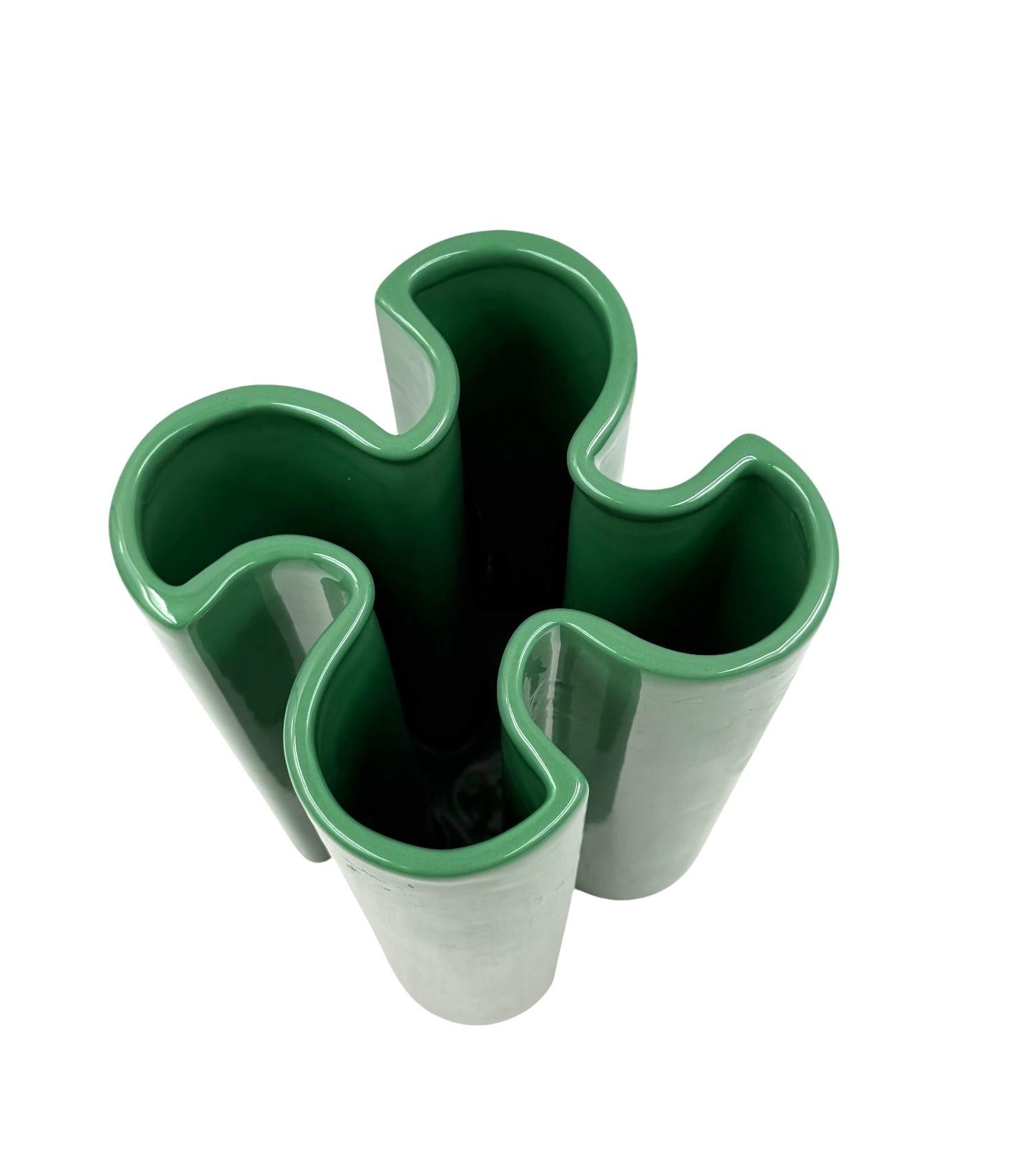 Franco Bettonica, vase en céramique verte rare de l'âge de l'espace, Gabbianelli Italie vers 1970 en vente 9