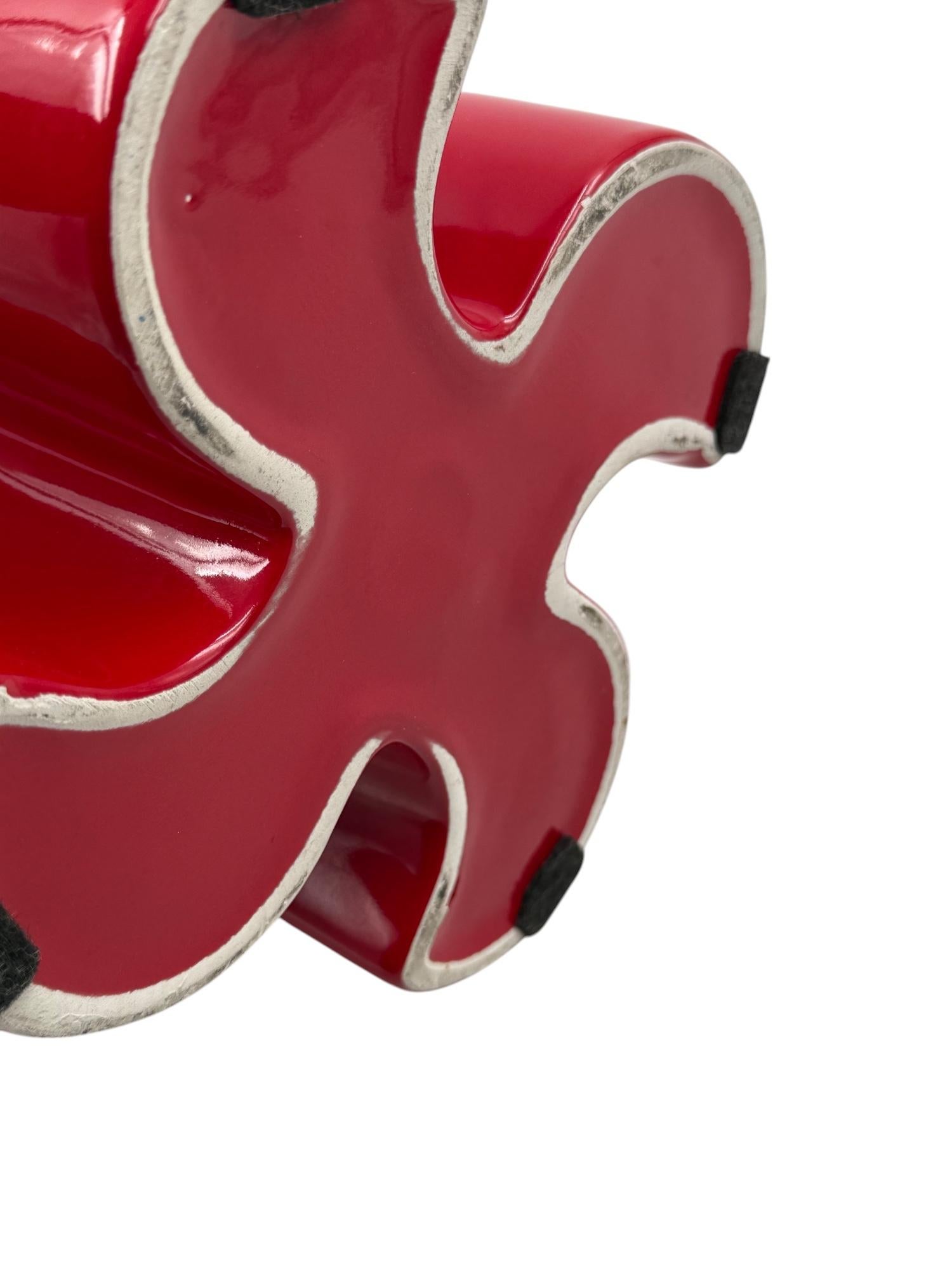 Franco Bettonica, Space age rare red ceramic vase, Gabbianelli Italy ca. 1970 in vendita 8