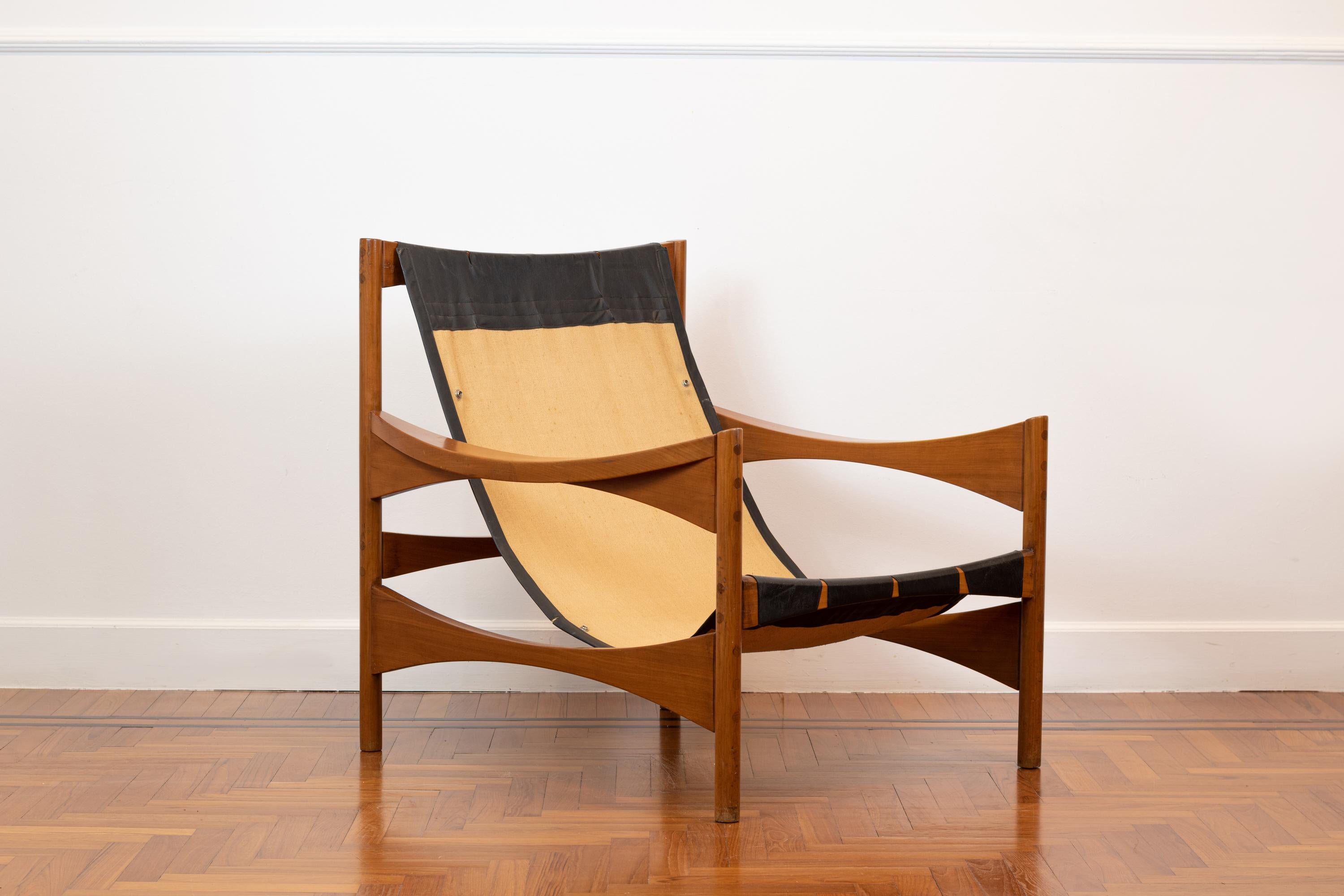 Fabric Franco Bettonica Walnut Wood P40 Armchair for Poltronova, 1959