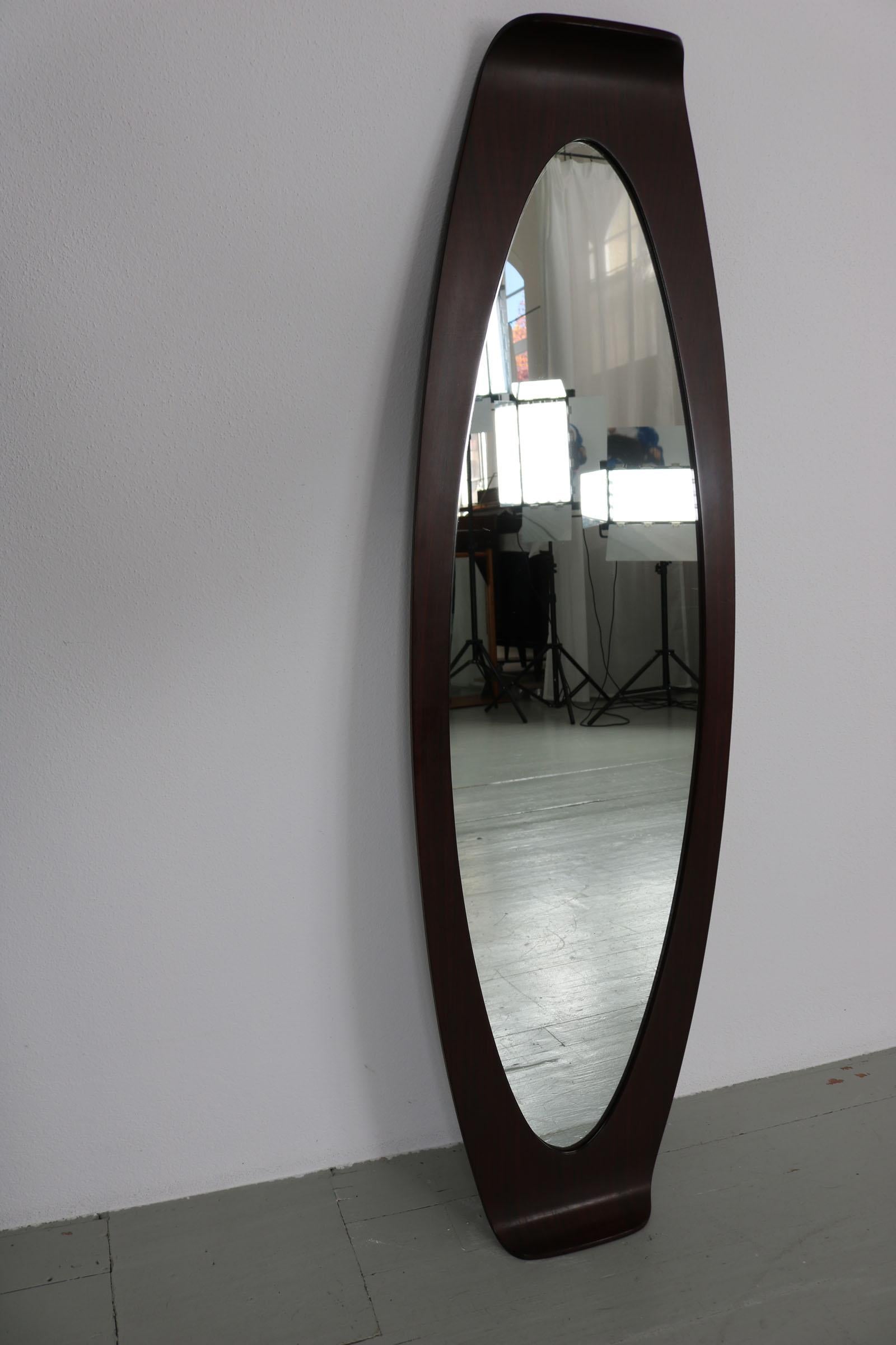 Langer ovaler Graffi-Spiegel von Franco Campo & Carlo, Italien 1960er Jahre im Zustand „Gut“ im Angebot in Wolfurt, AT