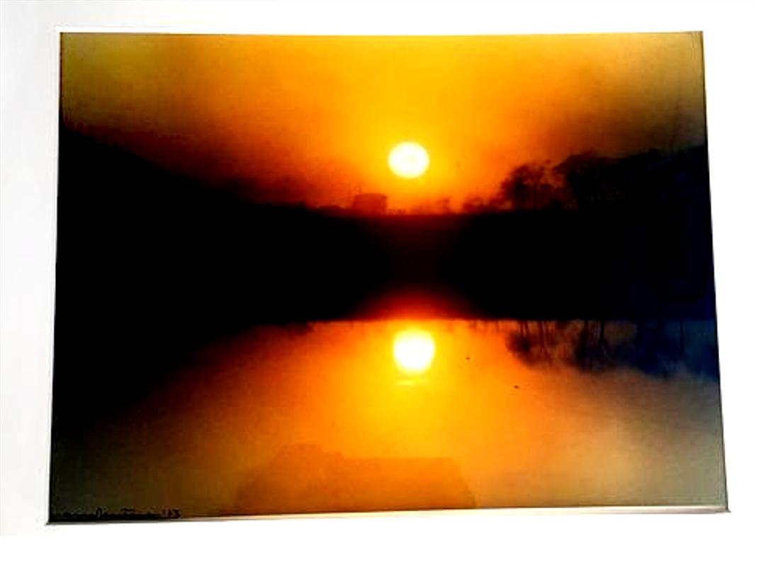 Franco Fontana Landscape Photograph – Fontana Franco – Sonnenuntergang – signierte und datierte Fotografie