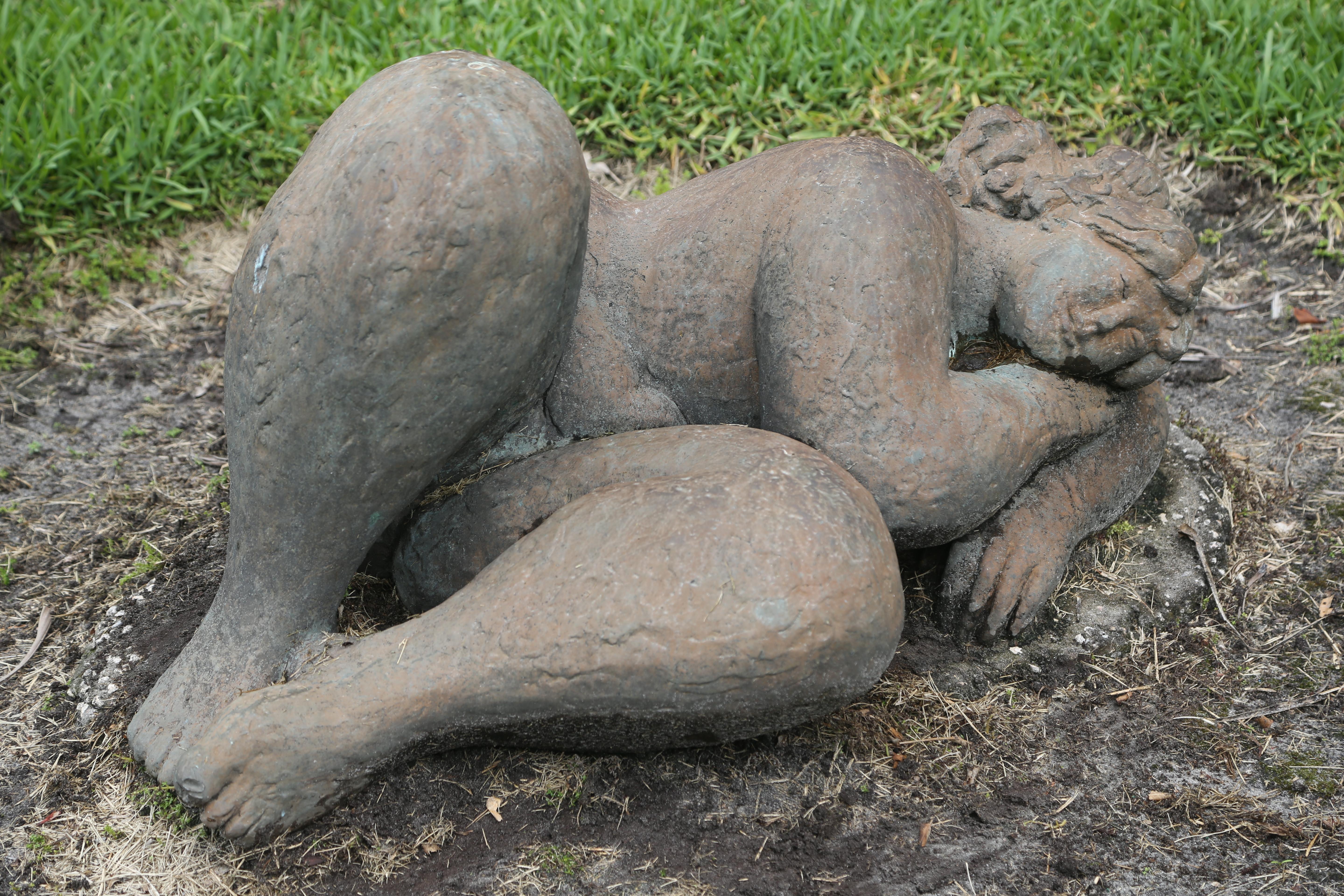 Figura Dormiente – Sculpture von Franco Franchi