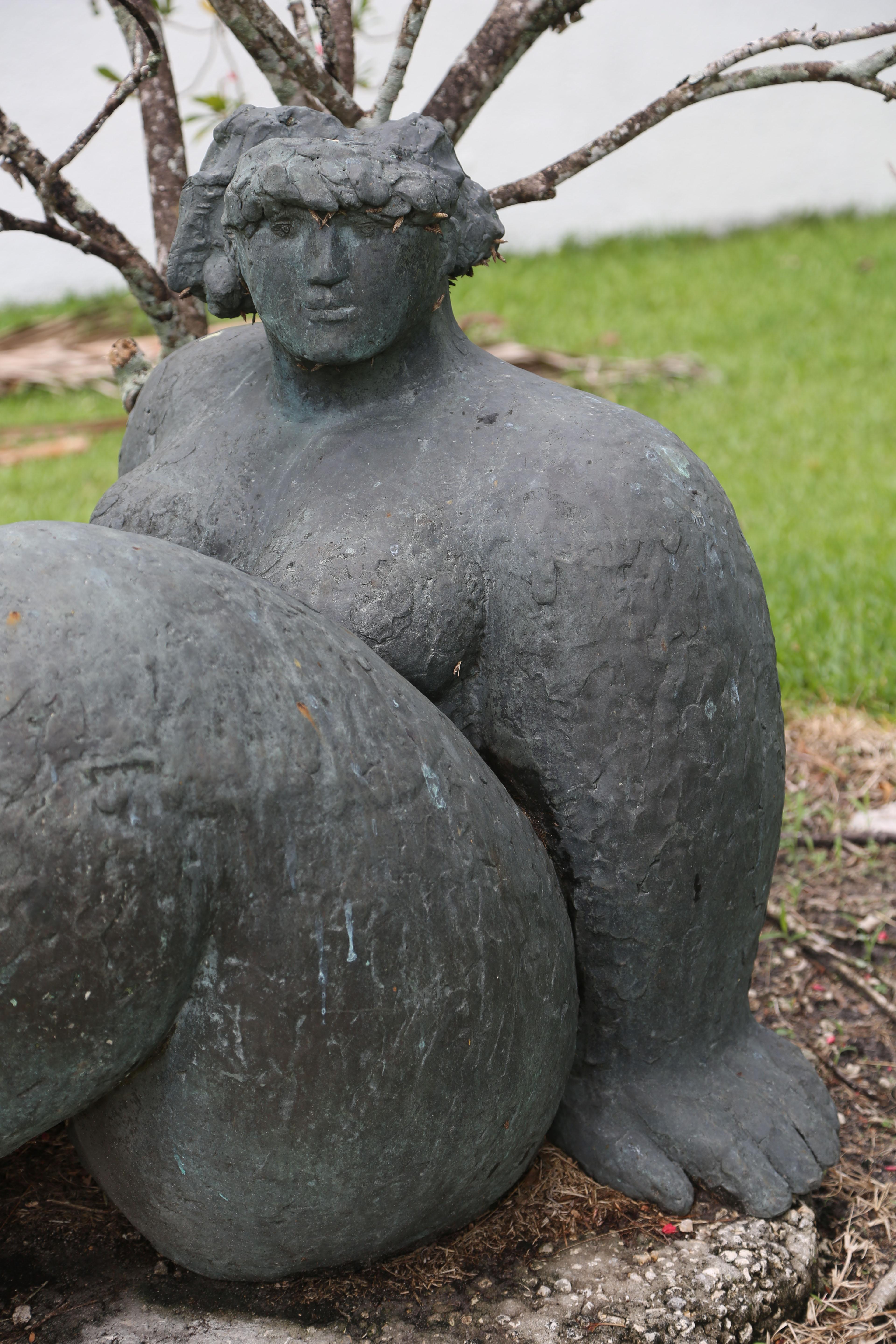Figura Seduta - Or Nude Sculpture par Franco Franchi