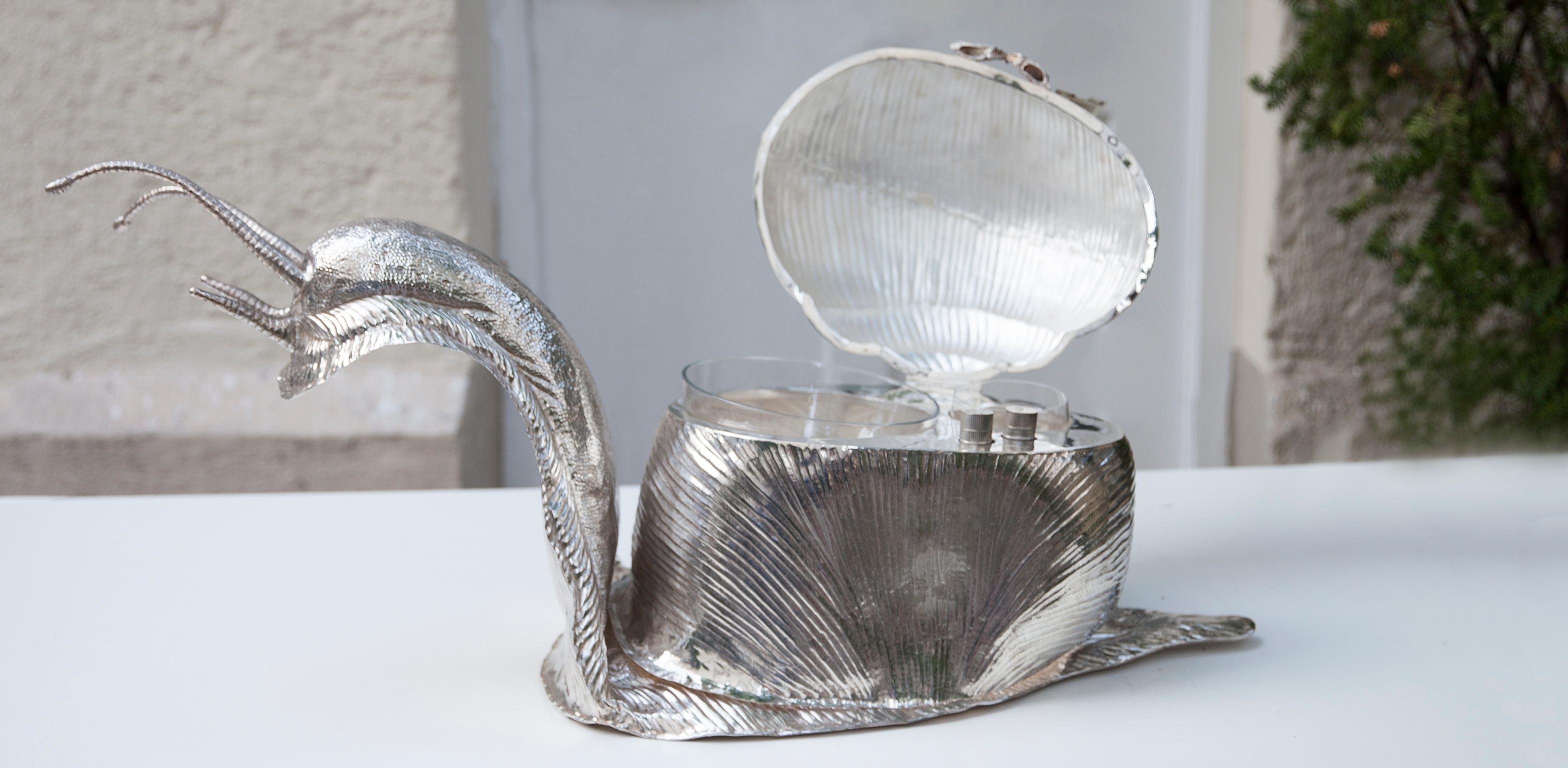 Franco Lapini Silver Plated Giant Snail Soup Bowl Centerpiece, Italy, 1980 In Excellent Condition In Munich, DE