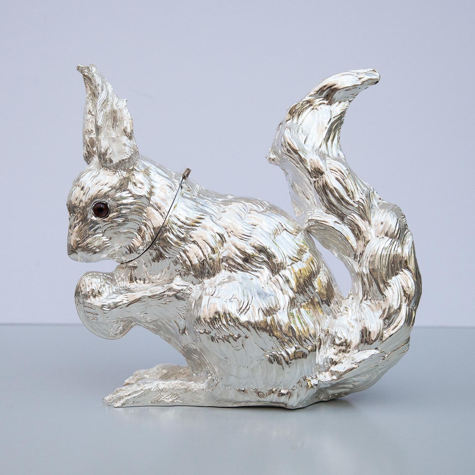 Franco Lapini exquisite vintage squirrel sculpture wine cooler is made entirely of metal plated in silver and its surface is lightly textured to give it an organic feel, new plastic inlay inside. Either alone or combined with other pieces by the