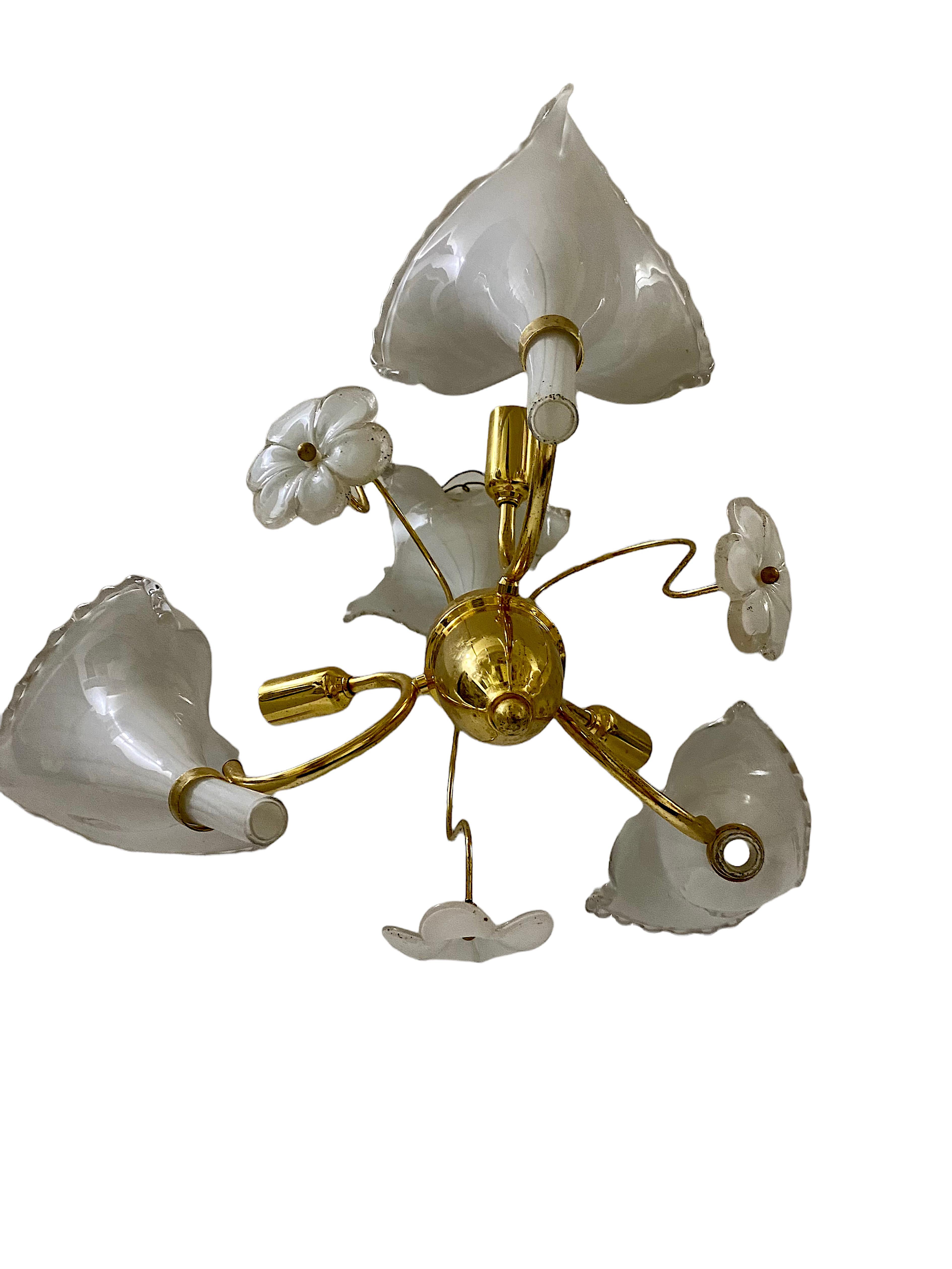 Mid-Century Modern Franco Luce Chandelier Glace Murano with Large Leaves, Italy, 1980