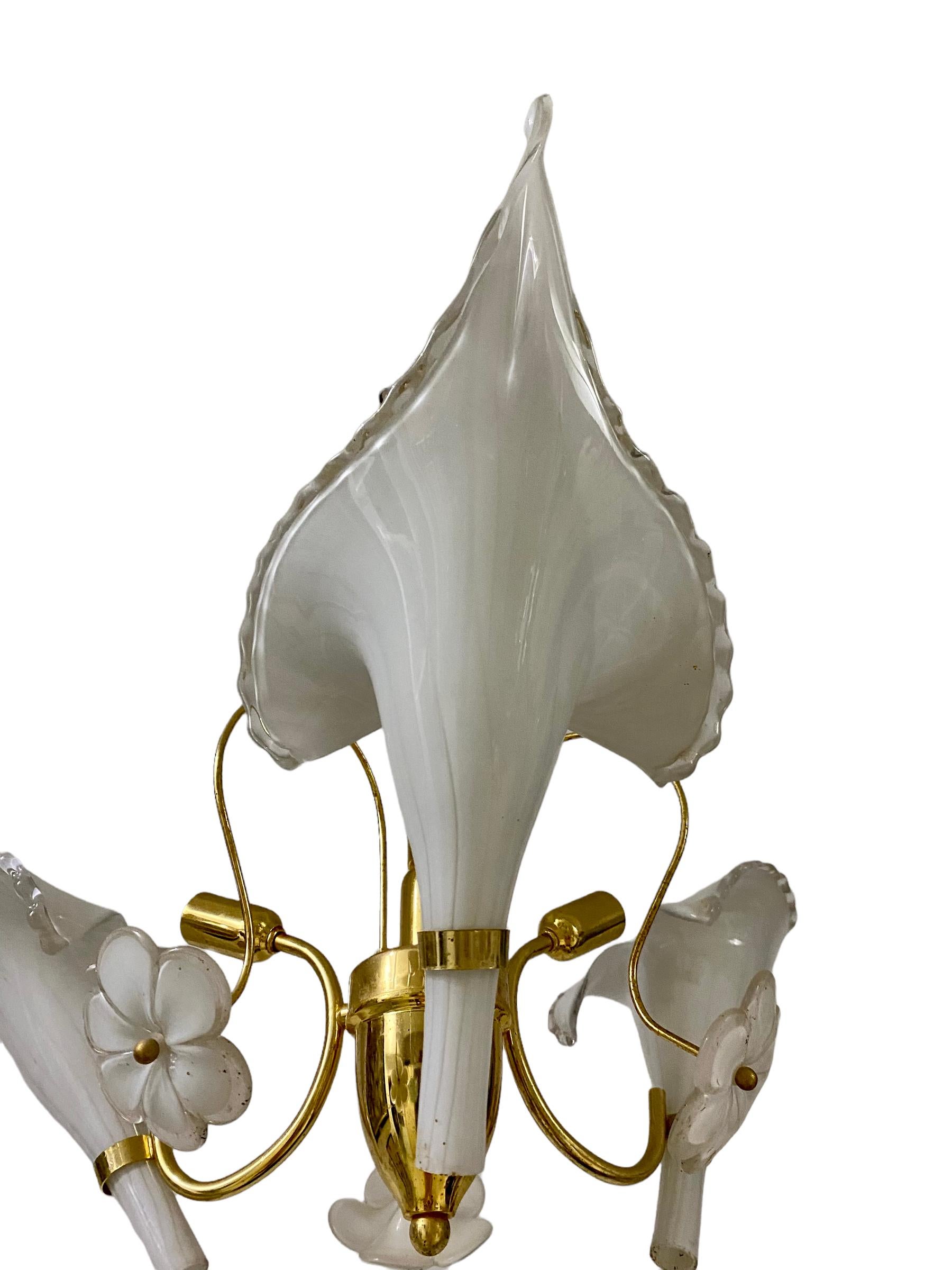Franco Luce Chandelier Glace Murano with Large Leaves, Italy, 1980 In Good Condition In DÉNIA, ES