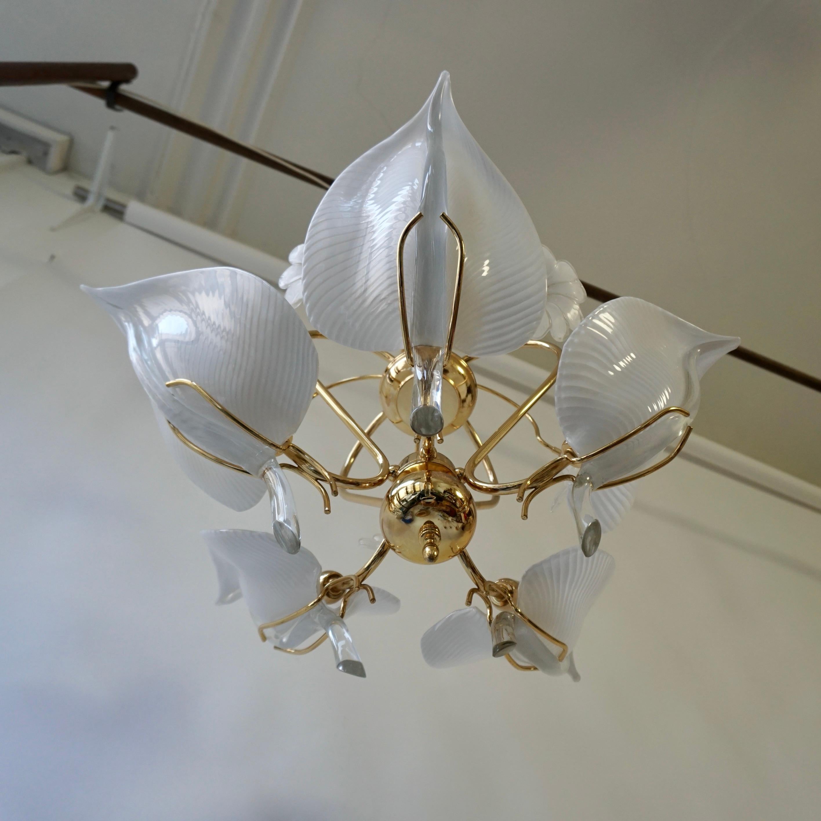20th Century Franco Luce Chandelier in Brass and Glass Leaves and Flowers For Sale
