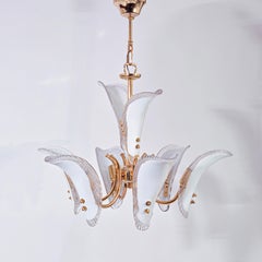 Franco Luce. Lampadario Hollywood Regency con foglie in vetro di Murano, Italia, anni '1960