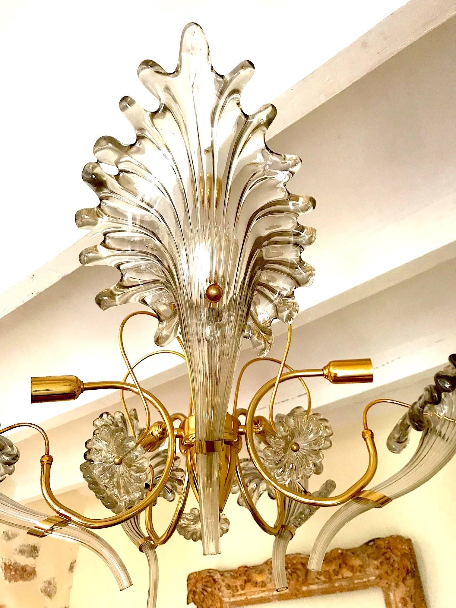 Mid-Century Modern Franco Luce mid-century chandelier Murano clear Glass Gilt Frame, 1960 For Sale