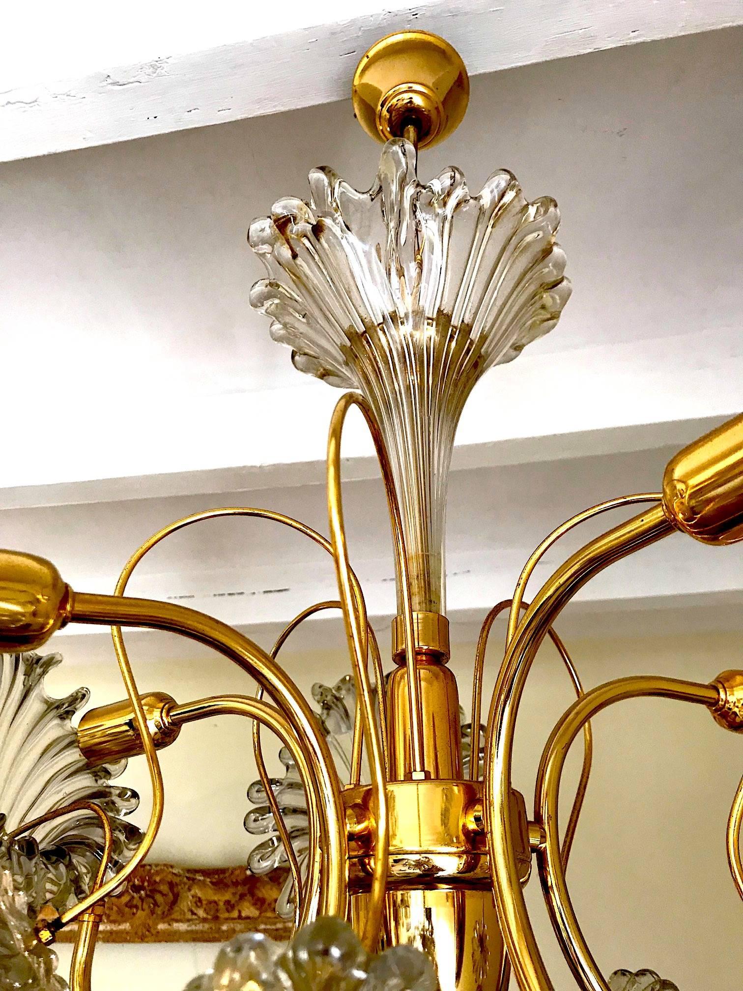 Franco Luce mid-century chandelier Murano clear Glass Gilt Frame, 1960 For Sale 1
