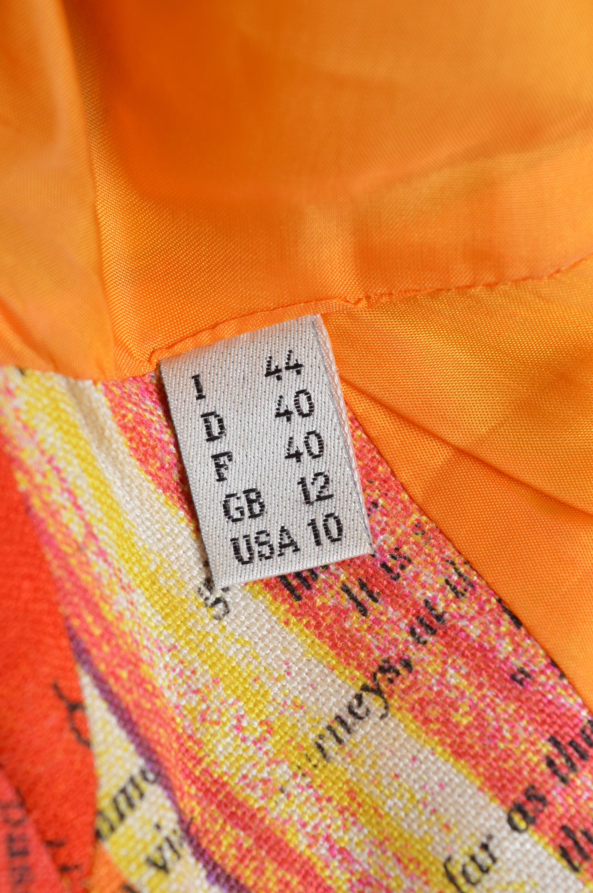 Franco Moschino Sunset Ombré paint stroke newspaper print Blazer - Jacket For Sale 10