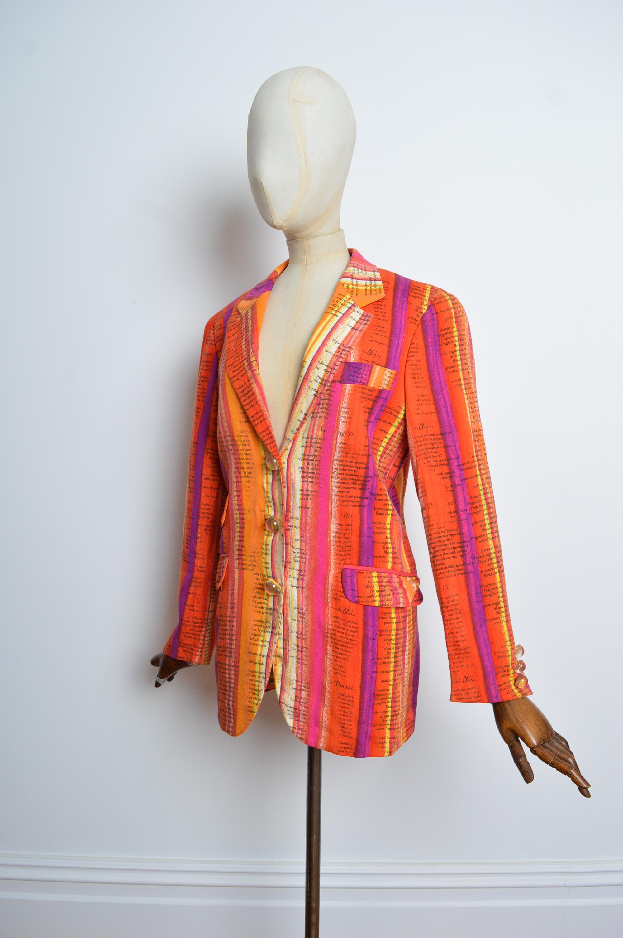 Franco Moschino Sunset Ombré paint stroke newspaper print Blazer - Jacket For Sale 2