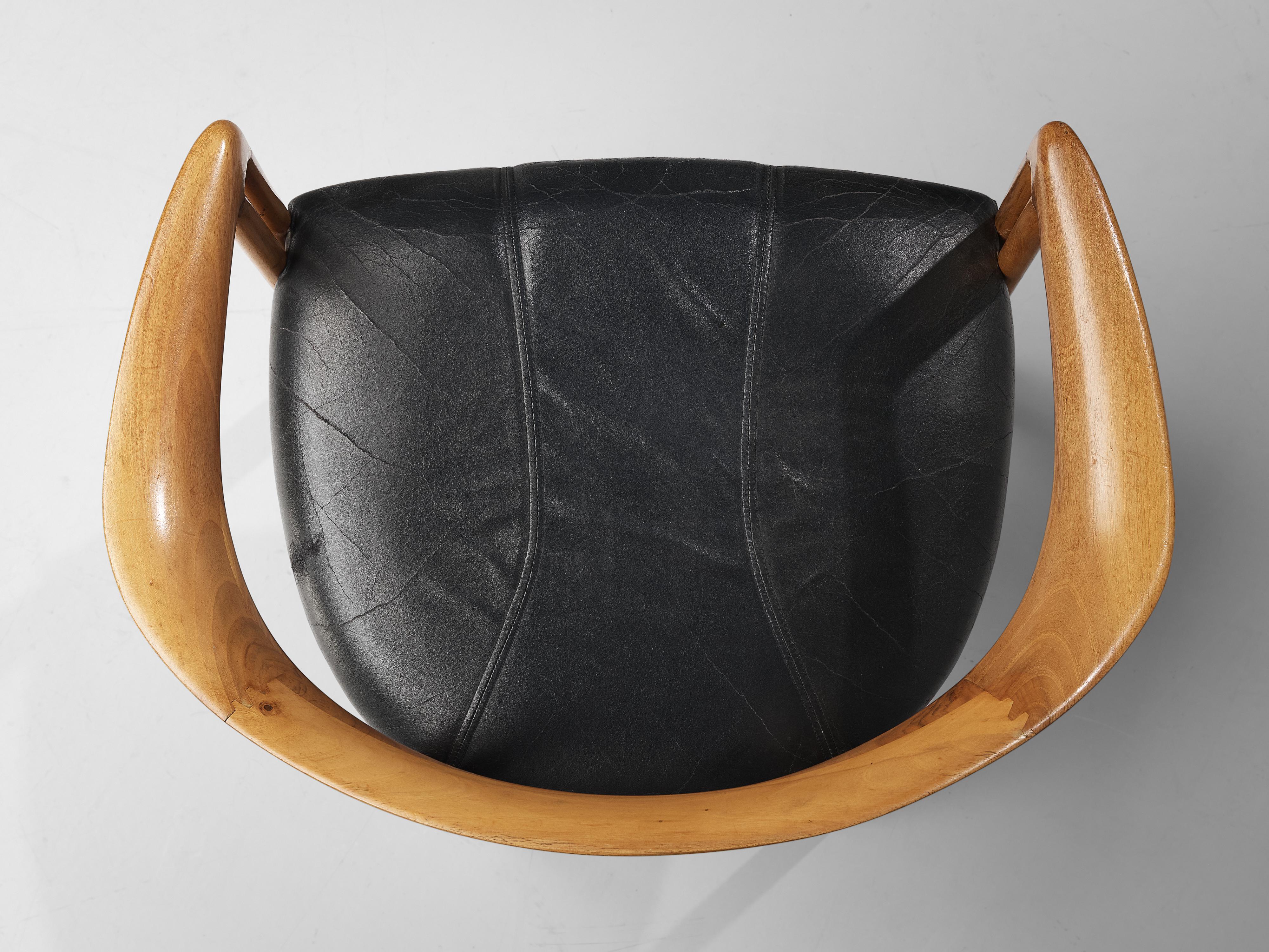 Late 20th Century Franco Poli for Bernini 'Ulna' Dining Chair in Walnut and Black Leather