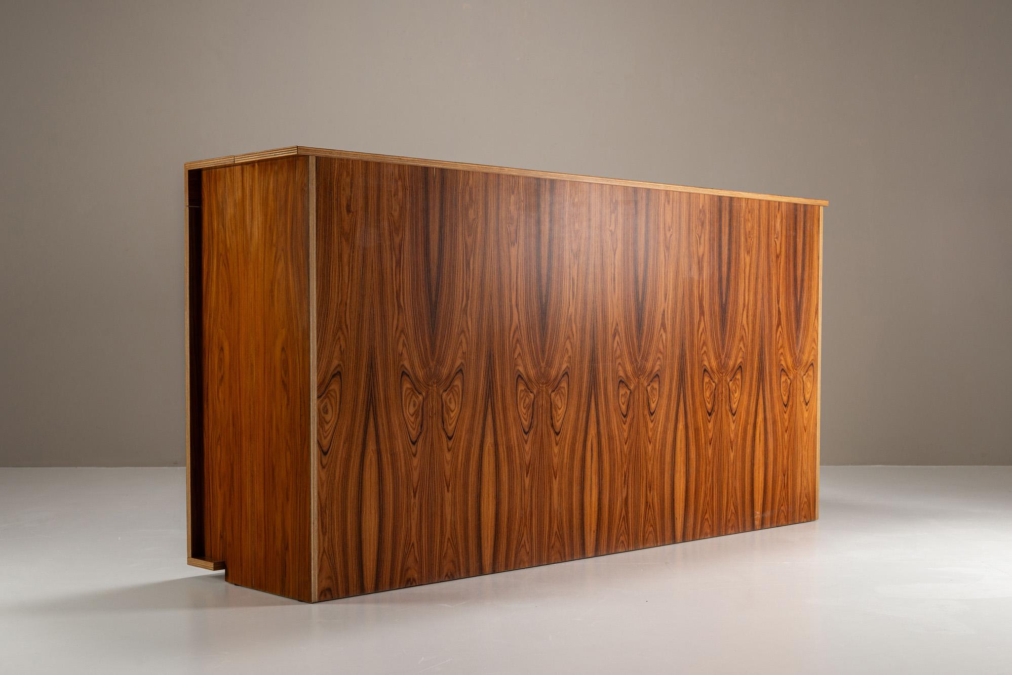 Franco Poli 'Scaligera' Anrichte für Bernini, Italien 1980er (Postmoderne) im Angebot