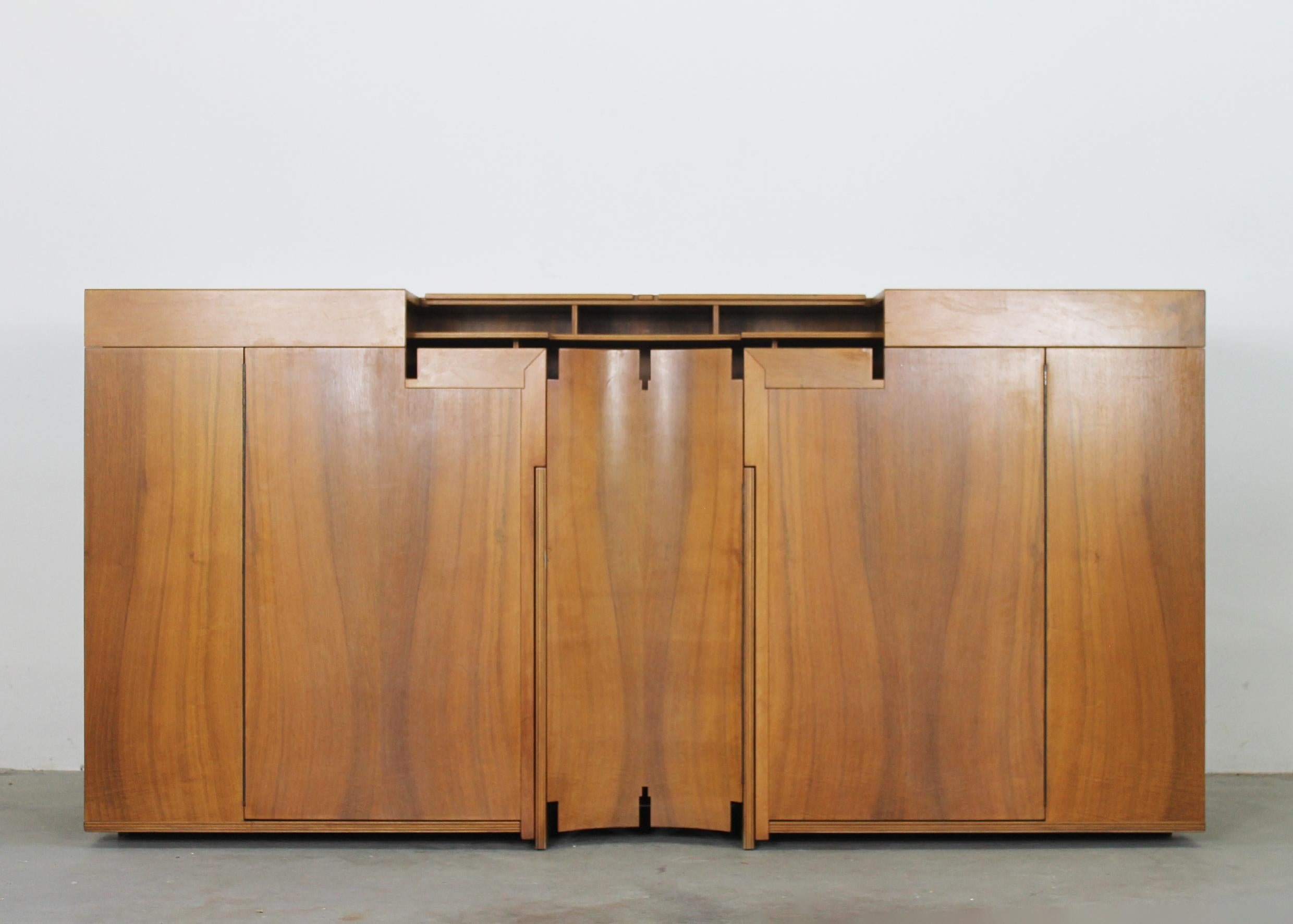 Mid-Century Modern Franco Poli Sideboard from Scaligera Series in Walnut by Bernini 1980s For Sale