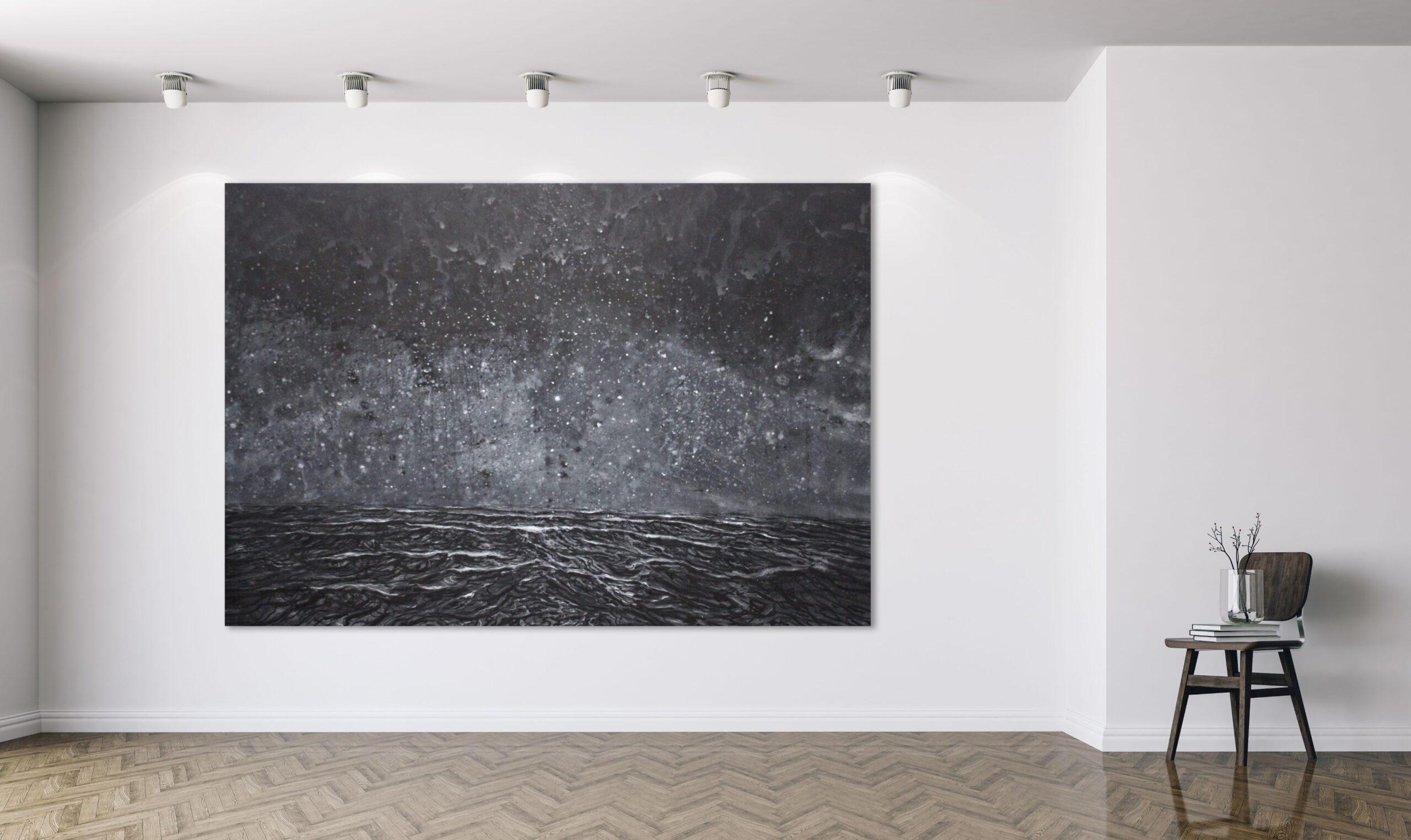 The night von Franco Salas Borquez – Schwarz-Weiß-Gemälde, Meereswellen, Meeresformen, Meer im Angebot 4