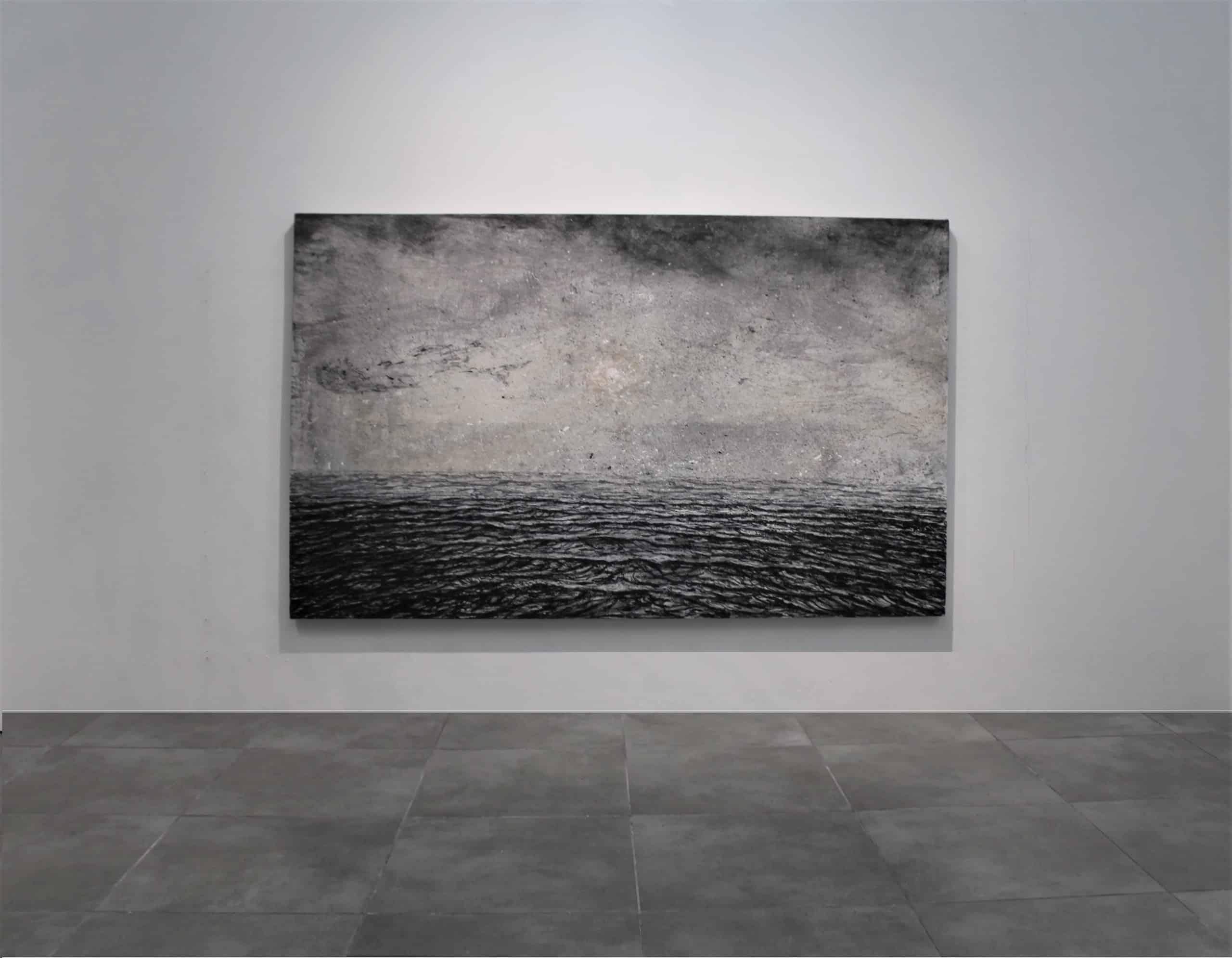 Der Sonnenaufgang von Franco Salas Borquez – Schwarz-Weiß-Gemälde, Meereswellen, Meeresformen, Meer im Angebot 2