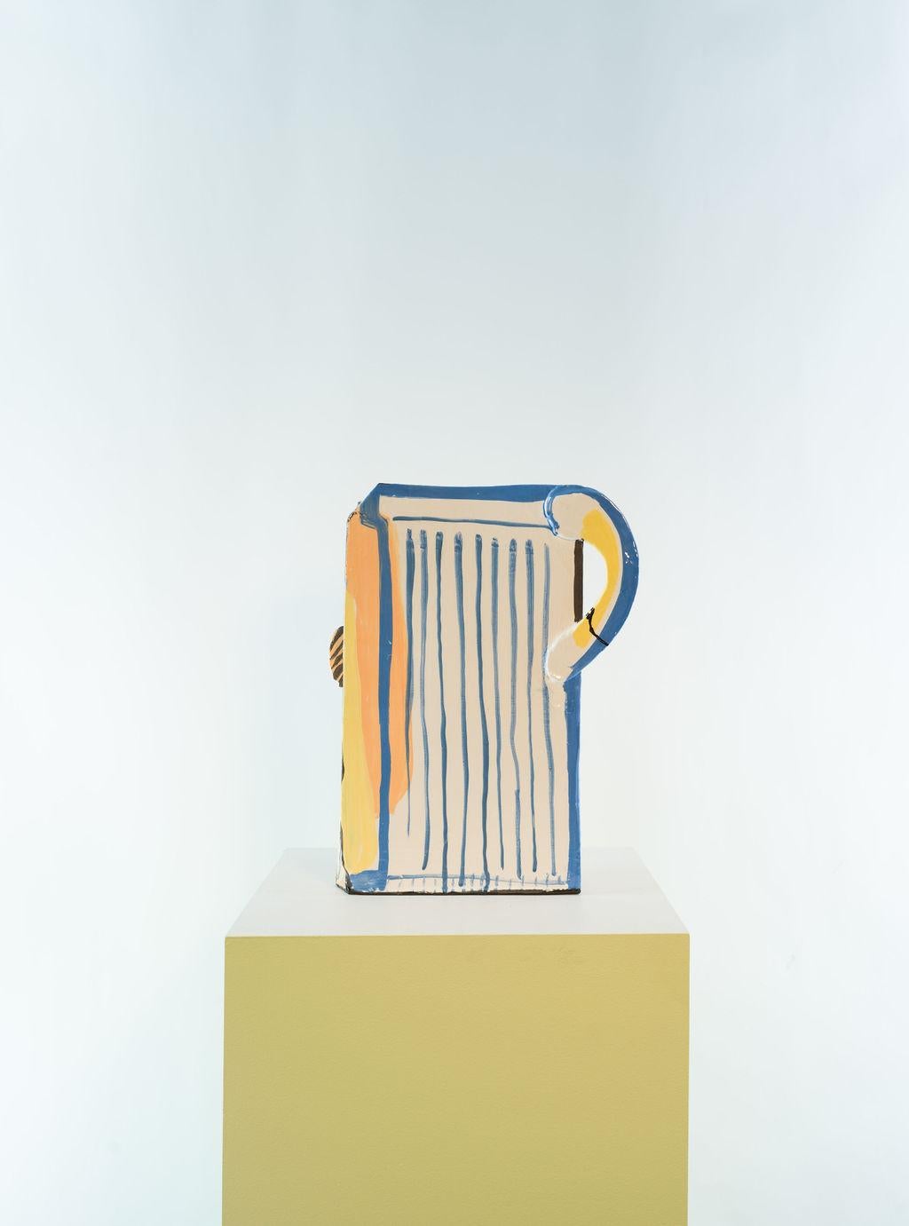François Bauer is a visual ceramist born in 1986, currently based in Strasbourg, France. After studying graphic design in Chaumont, he pursued his education in object design at HEAR (Haute école des arts du Rhin). He later graduated in 2017 from the