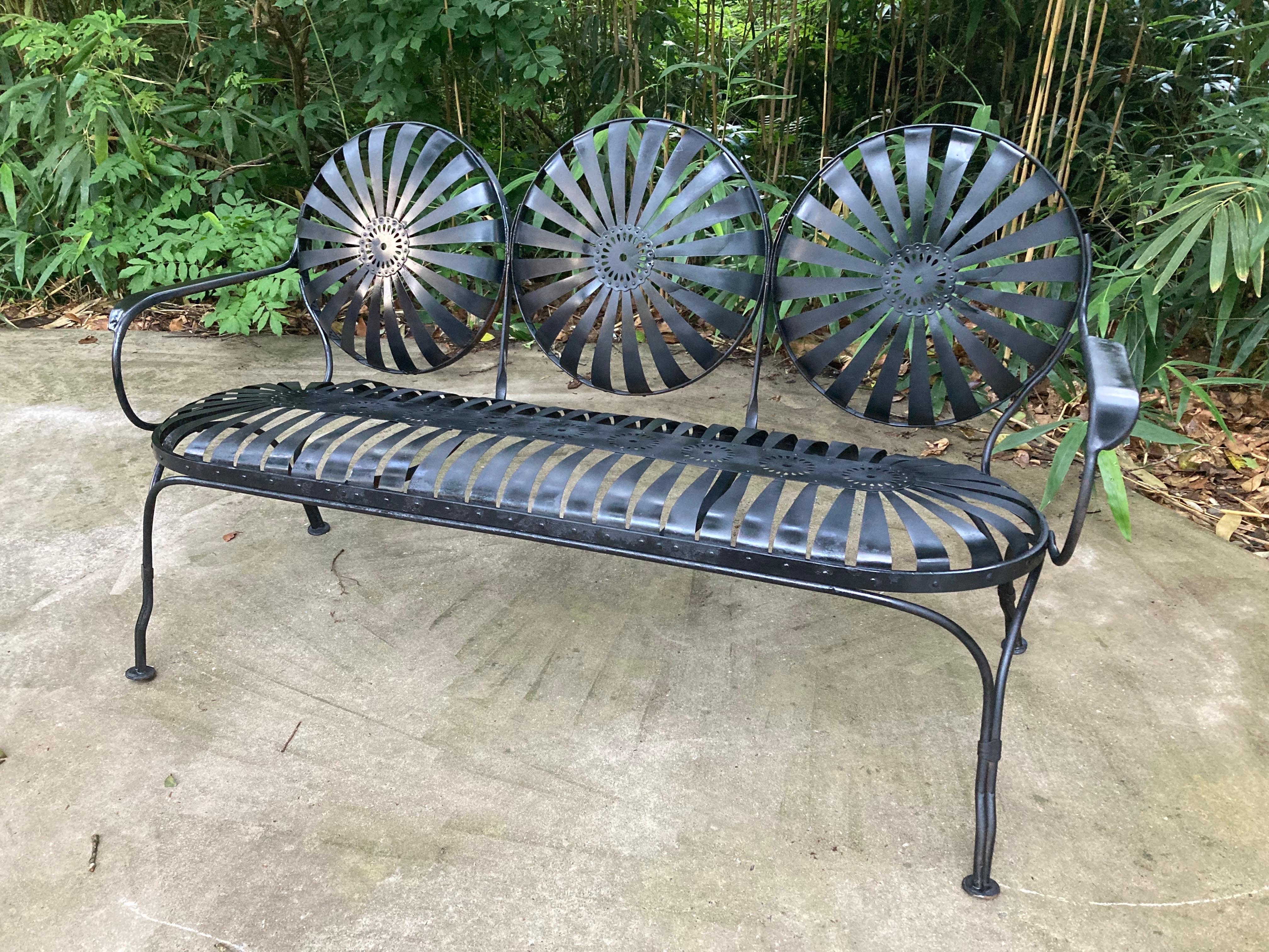 francois carre antique garden bench In Good Condition For Sale In Athens, GA
