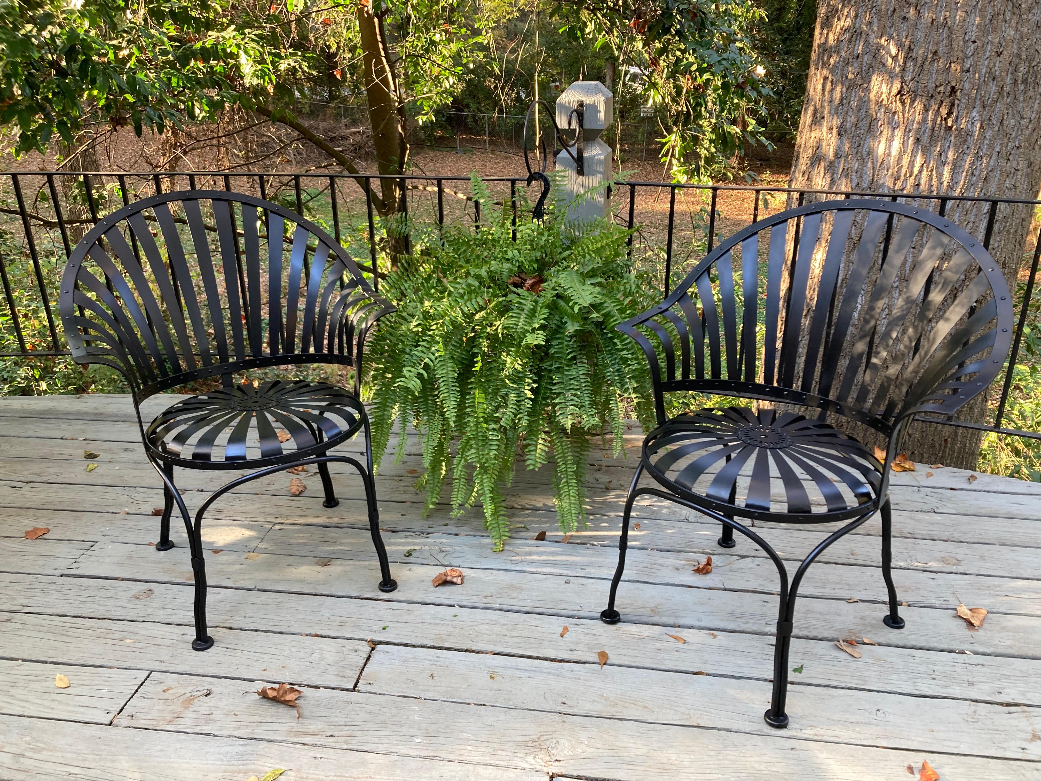 francois carre fan-back garden chairs  In Good Condition For Sale In Athens, GA