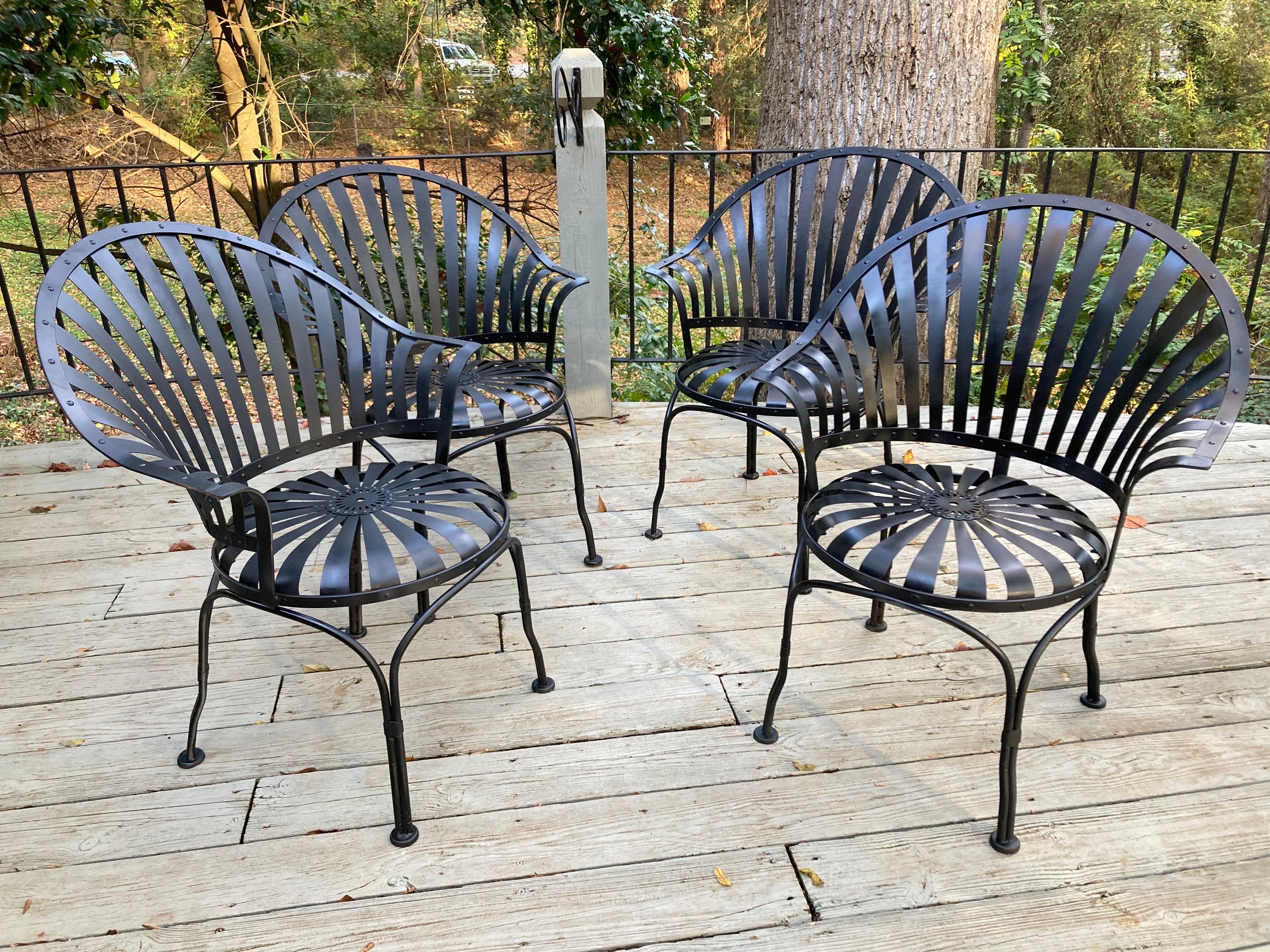 Francois Carre Fan Back Garden Chairs - set of 4 In Excellent Condition In Athens, GA