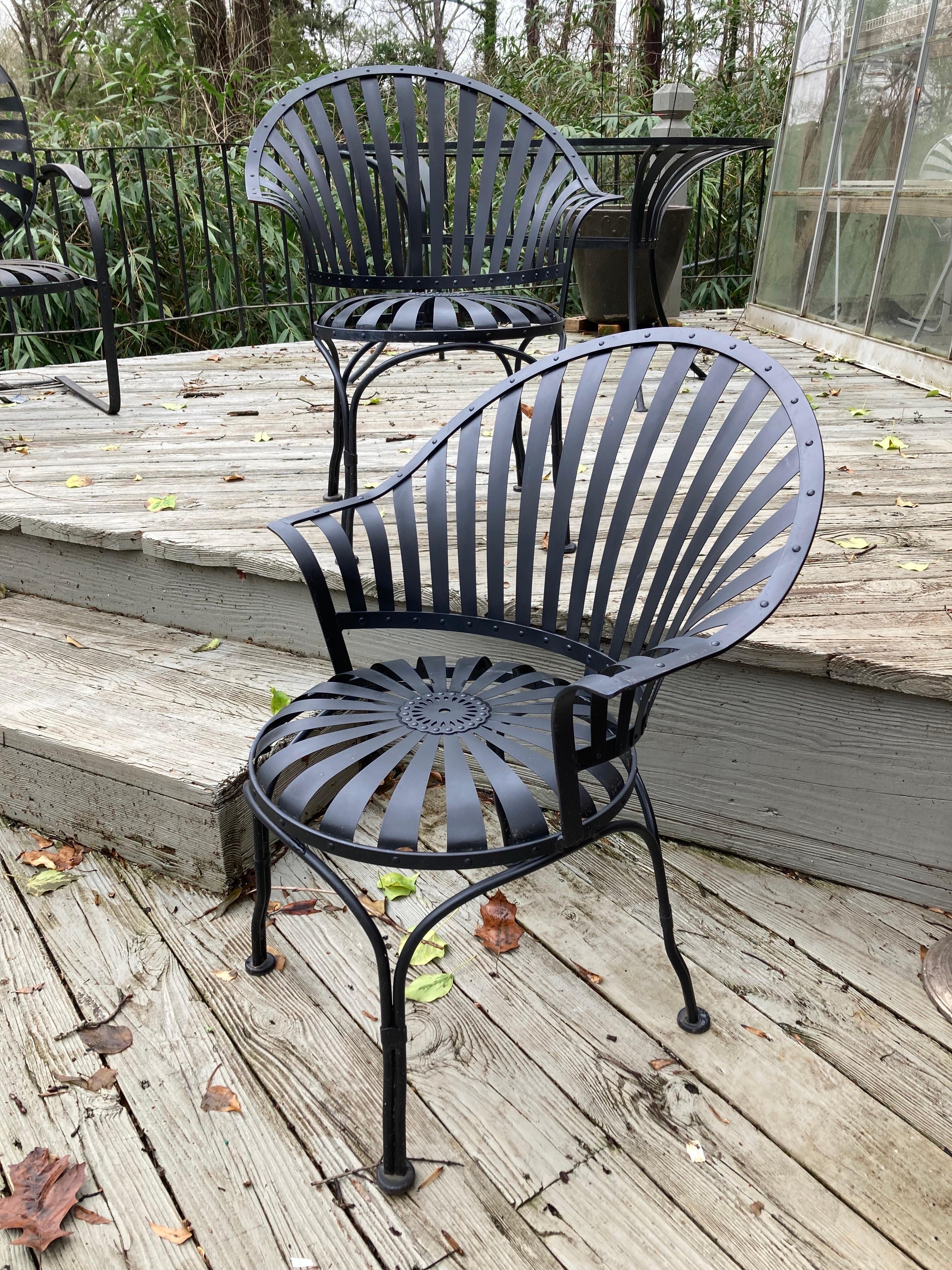 cool old hollywood glamorous duo, dating back to 1930. works for the patio or inside. super comfortable, spring sunburst seating
no maker’s mark
recently sandblasted, professionally primed and painted

26.75ʺW × 17.75ʺD × 34ʺH

shipping from athens,