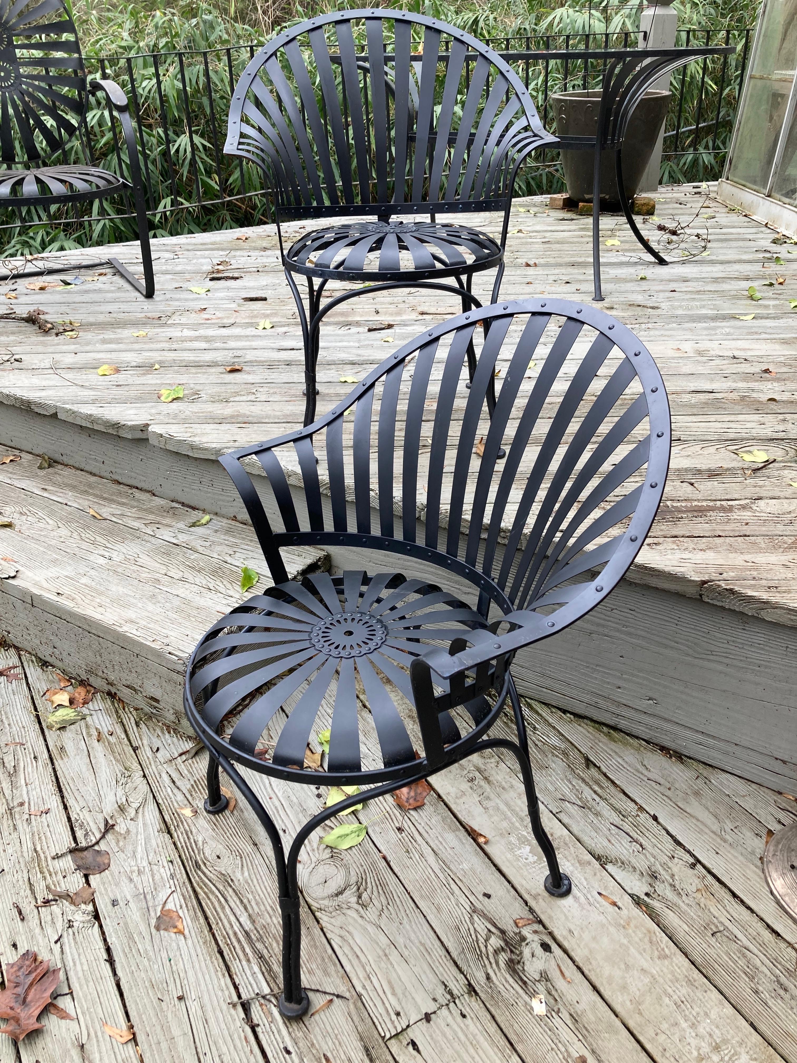 francois carre fan-back iron garden chairs - a pair For Sale 1