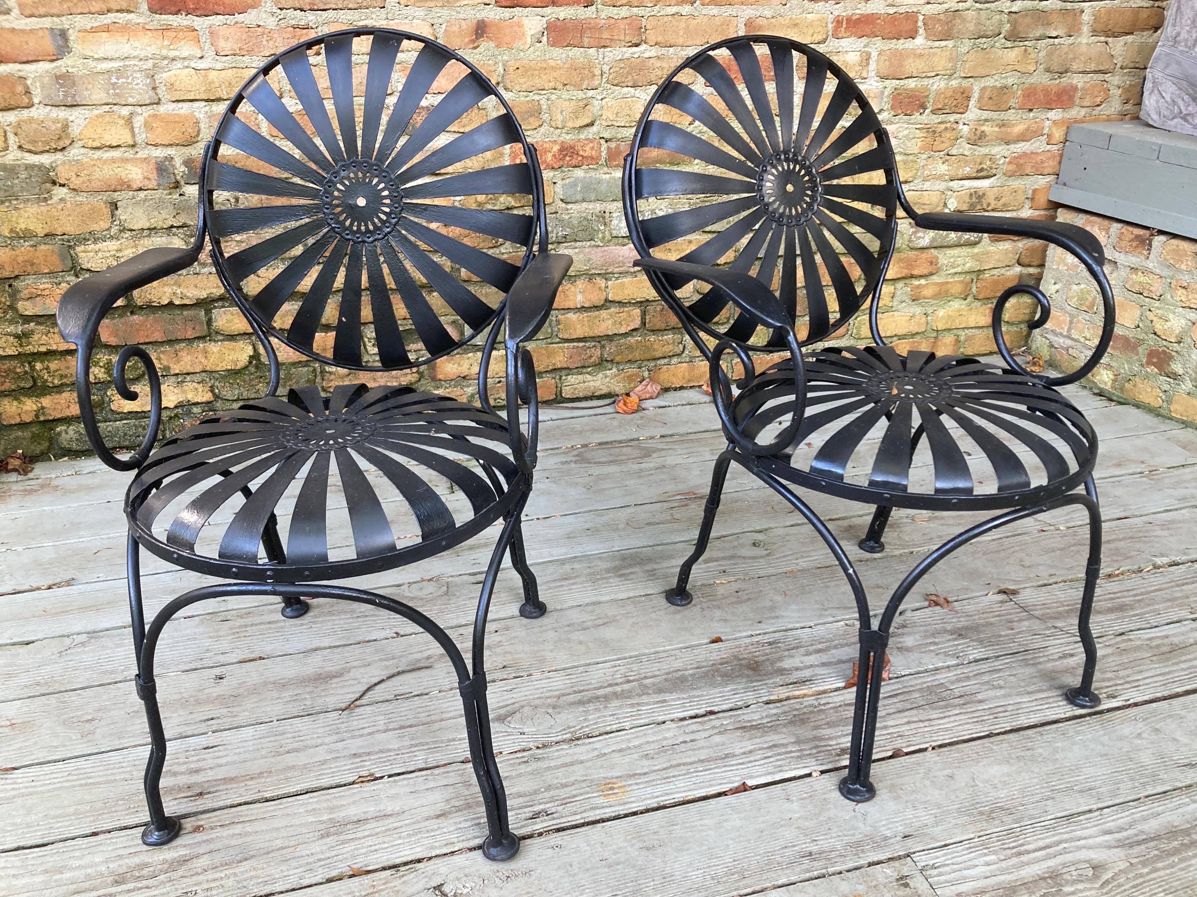 beautifully redone pair of garden chairs, sandblasted primed and painted in satin black,
no maker’s mark…
these would work indoors or outside
can withstand heat and direct sun