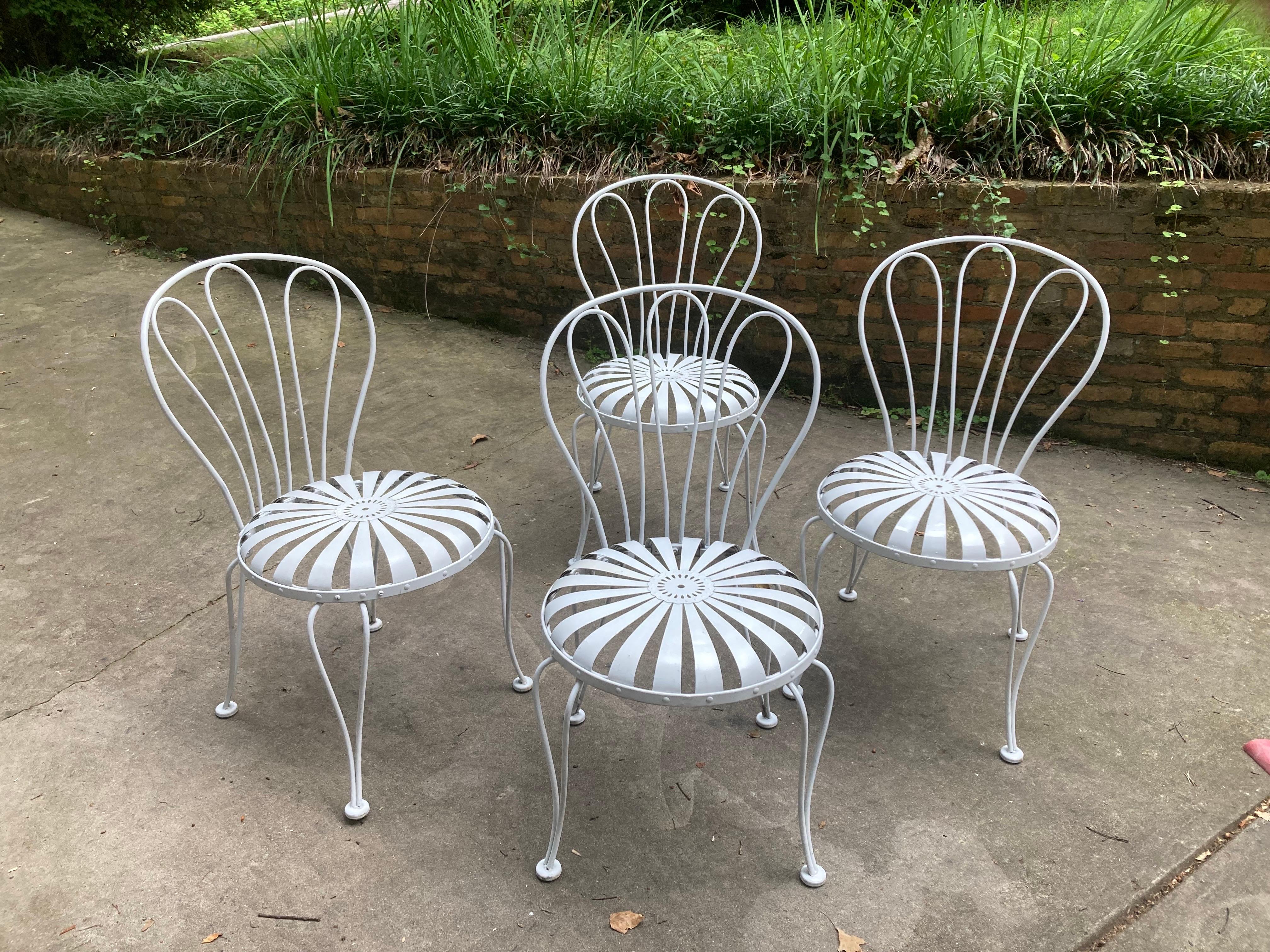 in impeccable condition, recently sandblasted and professionally painted. should do well inside or out of doors… sold as a set. shipping from athens, ga
22ʺW × 23ʺD × 34ʺH