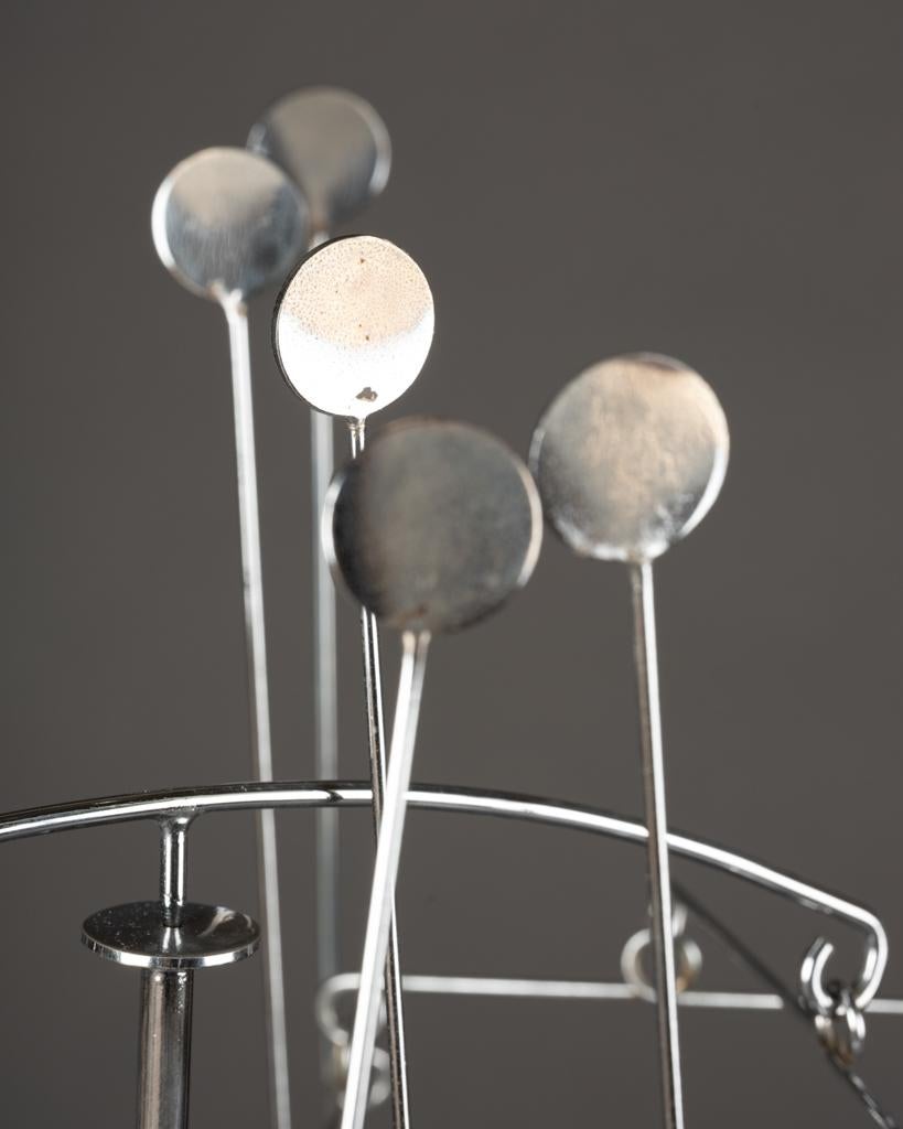 François COLETTE (1936-2024) : Scultura stabile cromata, 1973 in vendita 1