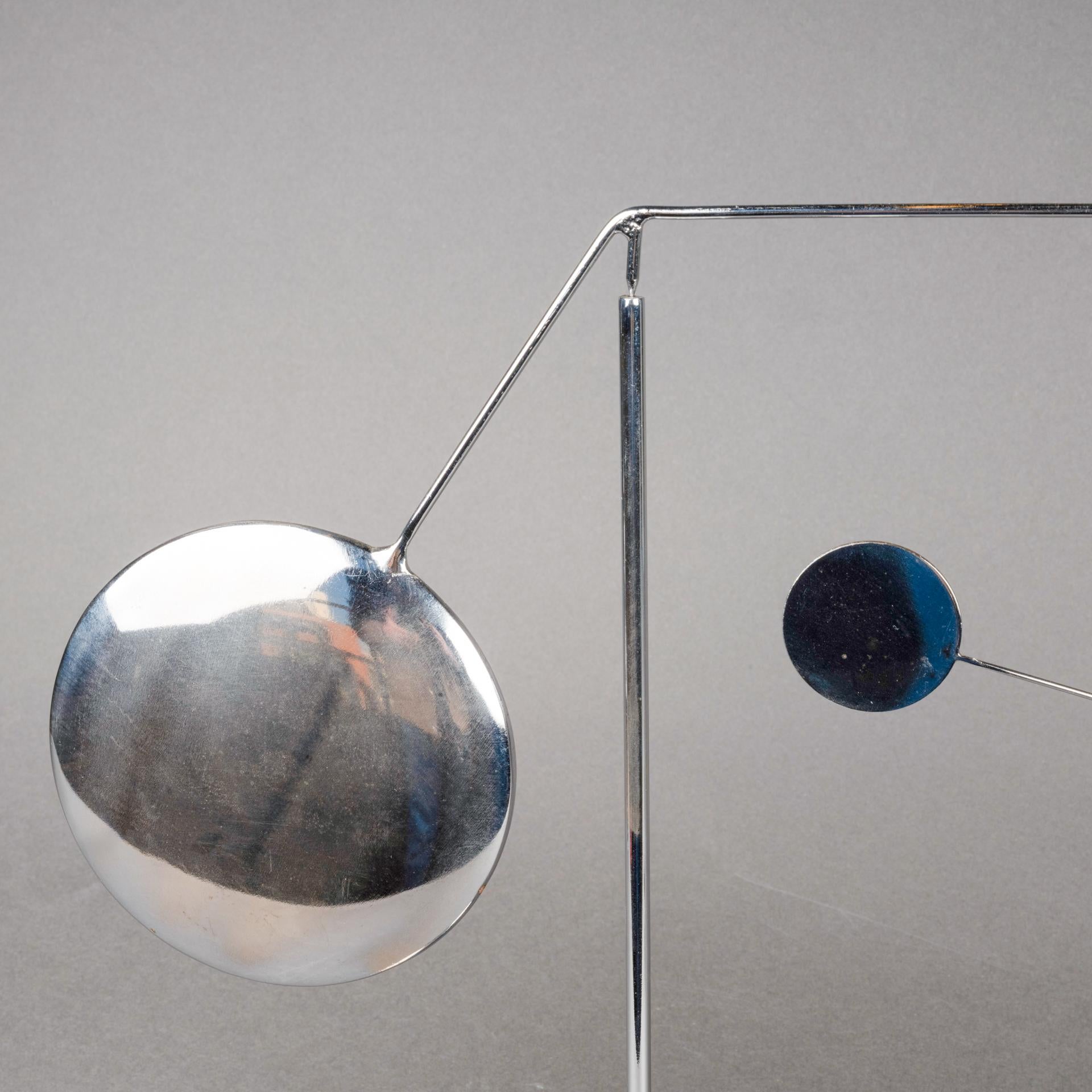 Fine XX secolo François Colette : Scultura mobile cromata firmata e datata - 1974