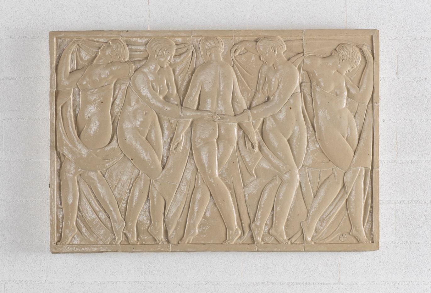 François-Emile Popineau exhibited for the first time at the Salon in 1912. In 1922 and 1924, he won prestigious sculpture competitions that awarded travel grants to their winners. This allowed him to embark on study trips to North Africa, where he