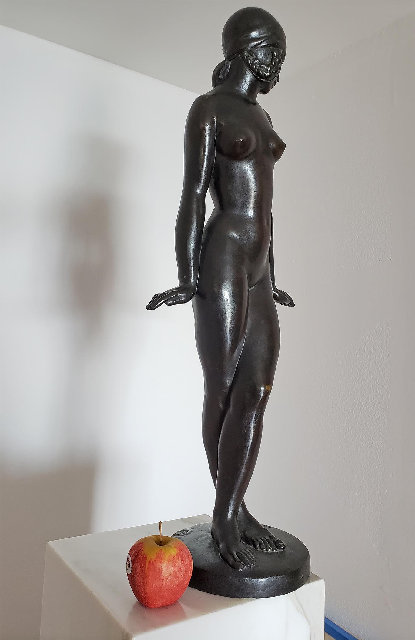 Bronze Art Déco,  Danseuse danseuse française d'une jeune fille nue  en vente 2