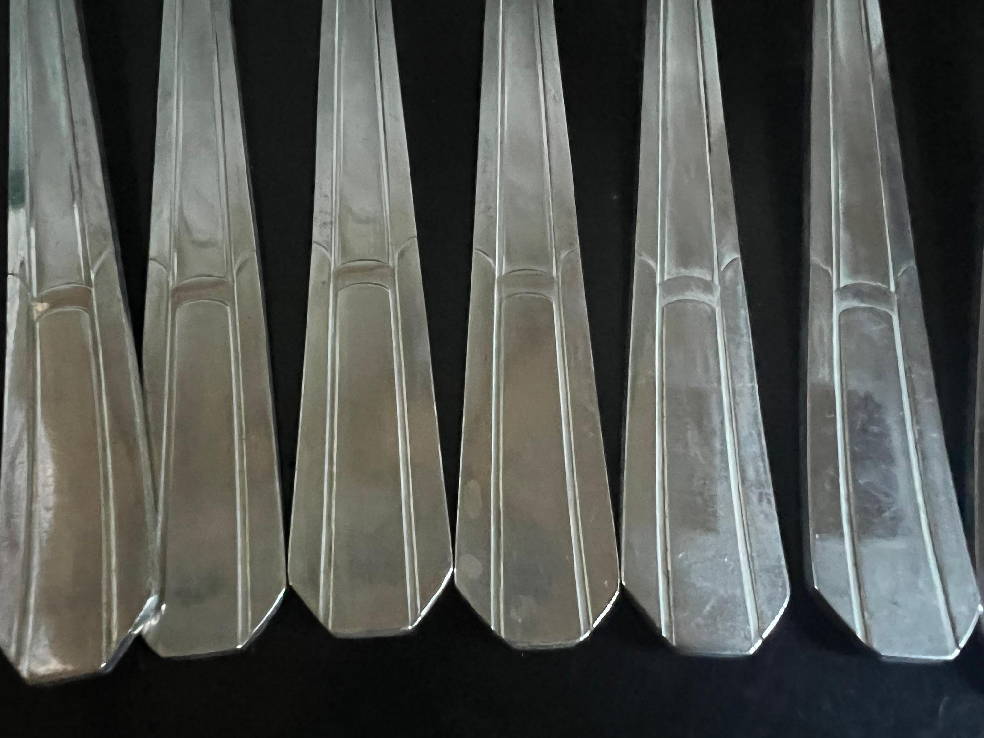 Francois Frionnet - Set di 49 posate in argento Art Deco, 1930 ca. in vendita 2