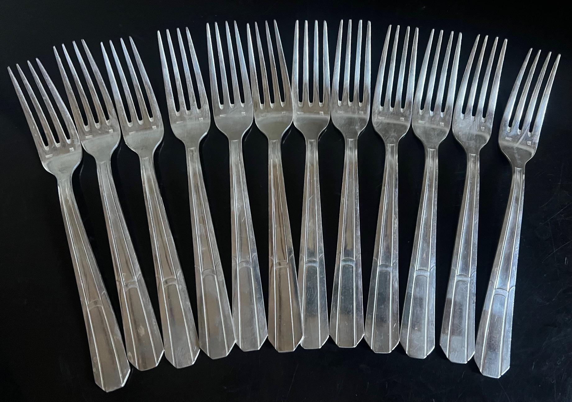 Francois Frionnet - Set di 49 posate in argento Art Deco, 1930 ca. in vendita 3