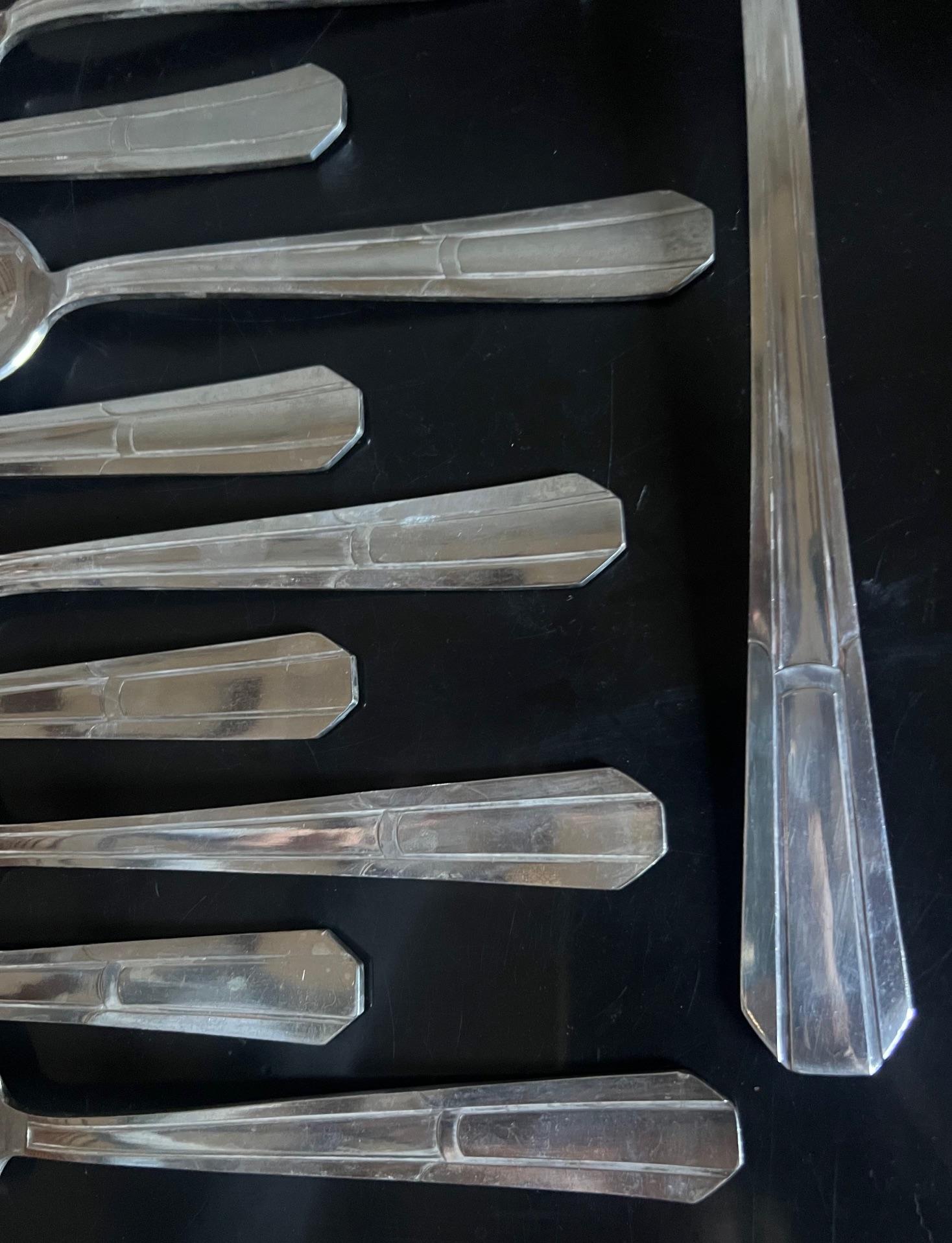Francois Frionnet - Set di 49 posate in argento Art Deco, 1930 ca. in vendita 4