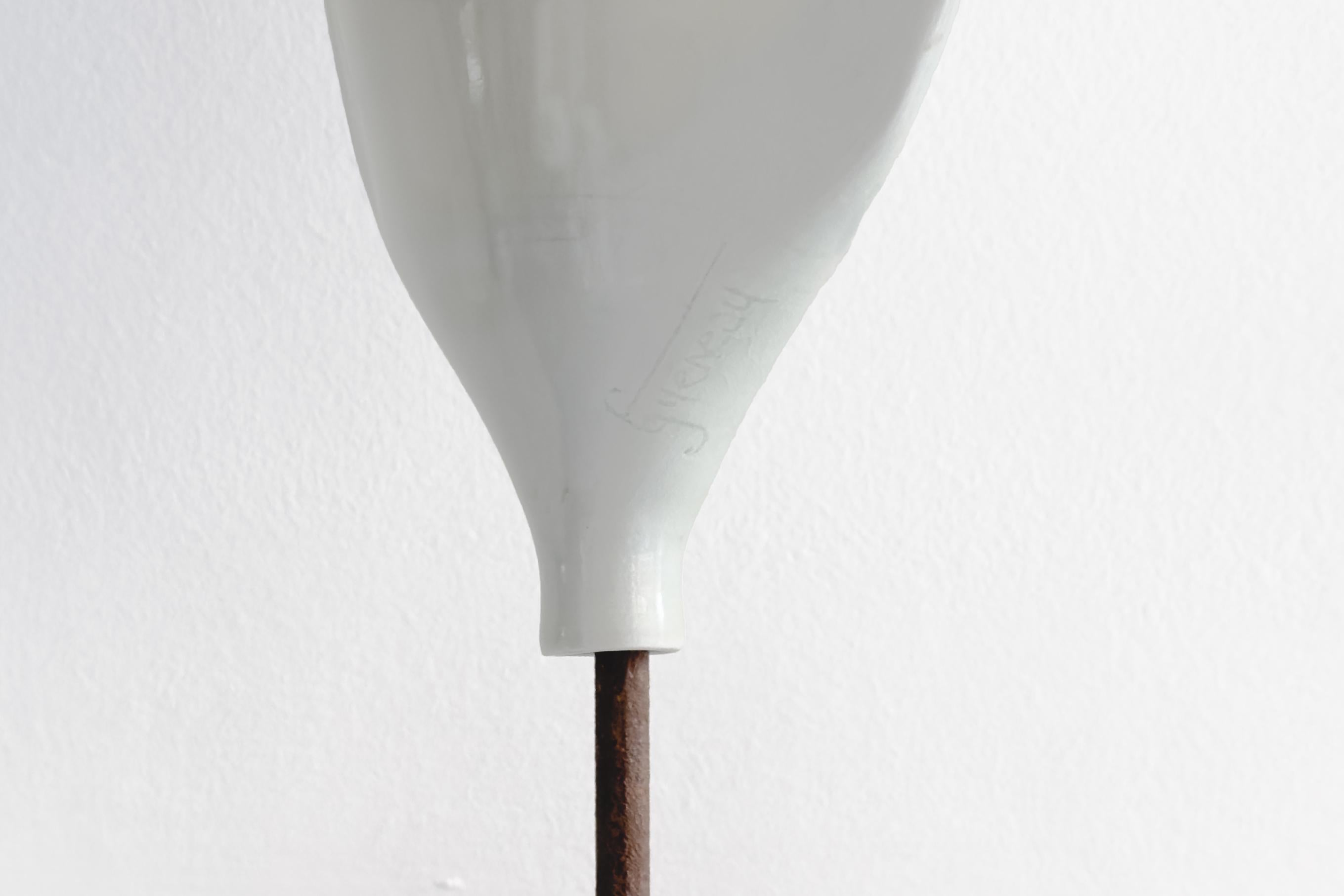 François Gueneau, Diseño francés, Escultura de porcelana del siglo XX, Firmado en venta 2
