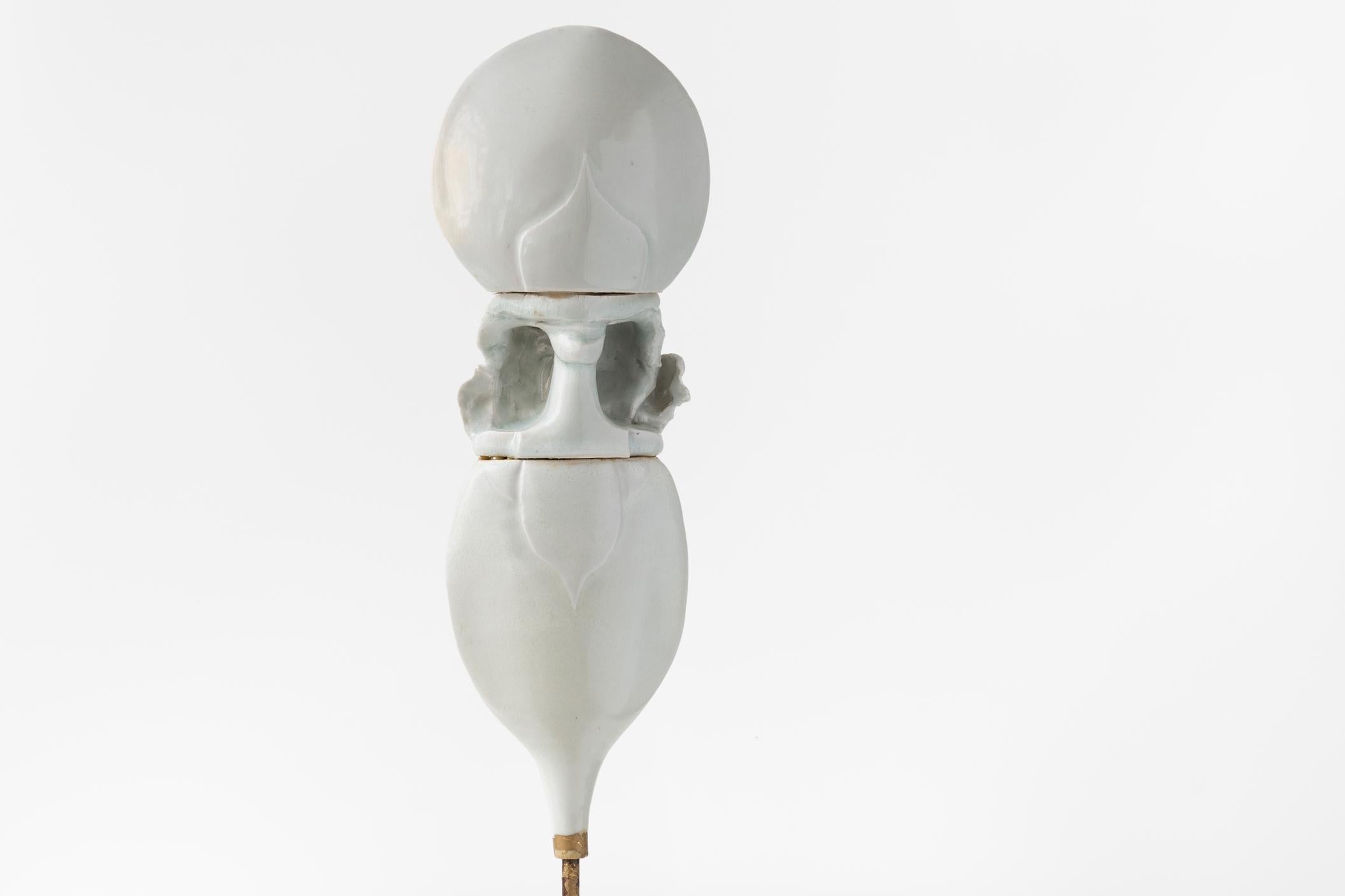 François Gueneau, Diseño francés, Escultura de porcelana del siglo XX, Firmado en venta 2