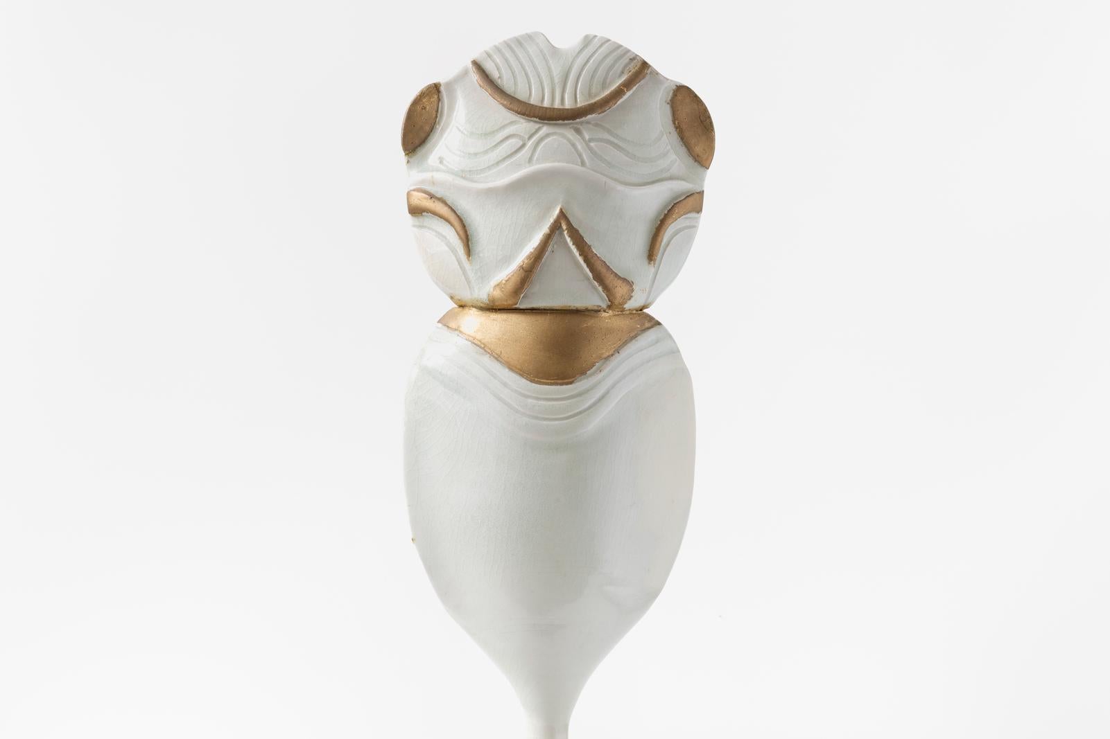 François Gueneau, Diseño francés, Escultura de porcelana del siglo XX, Firmado Porcelana en venta
