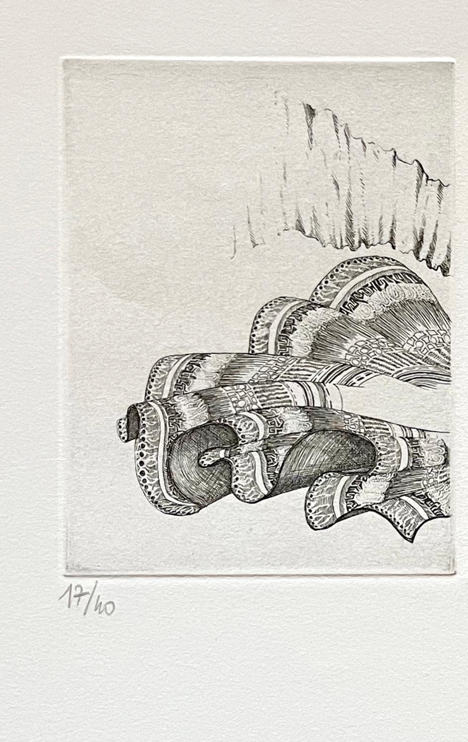 Mannequin n° 3, de Francois Houtin - Gris Landscape Print par François Houtin