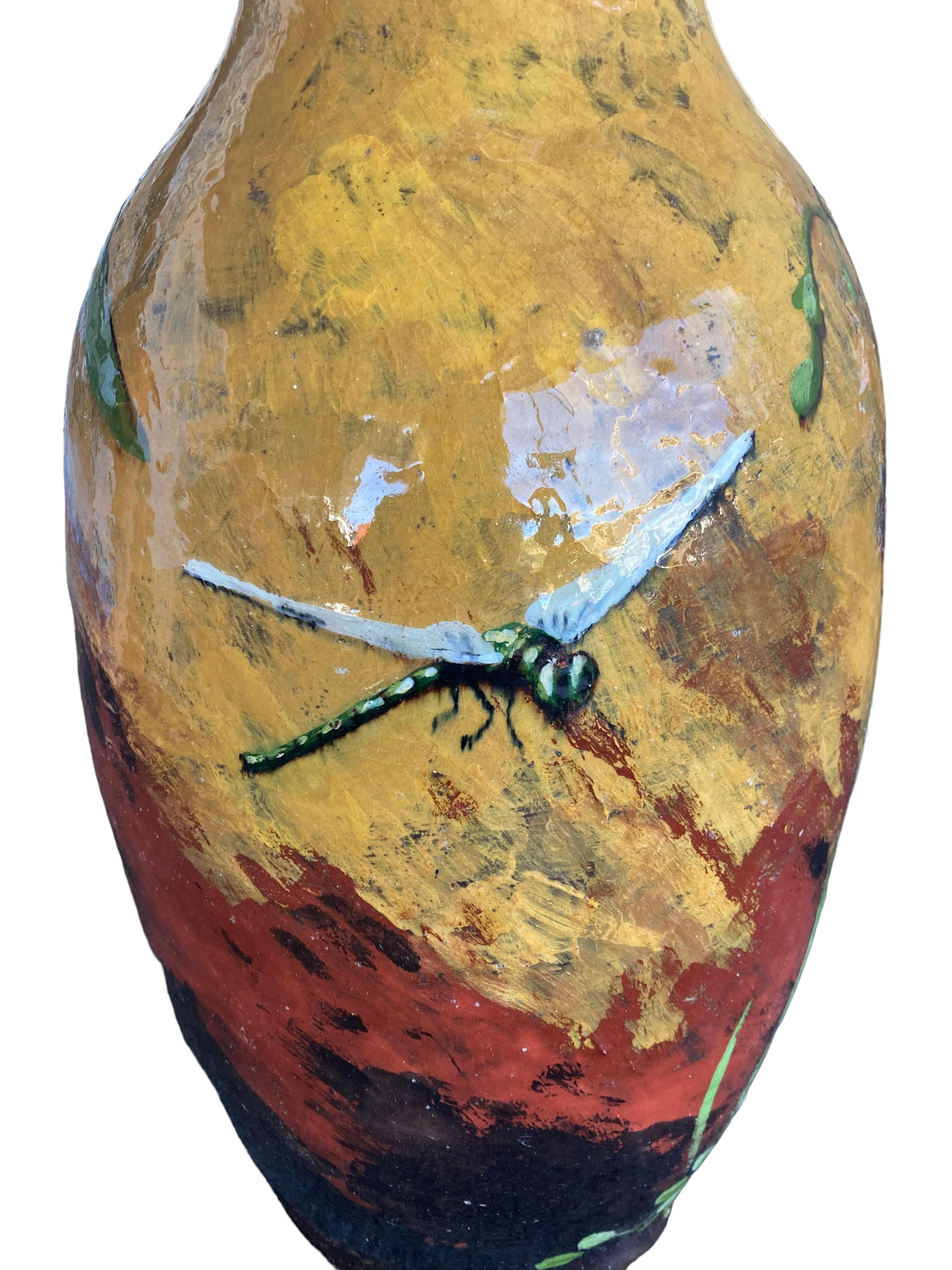 XIXe siècle Vase du Musée Francois Laurin en forme de libellule, vers 1876 en vente