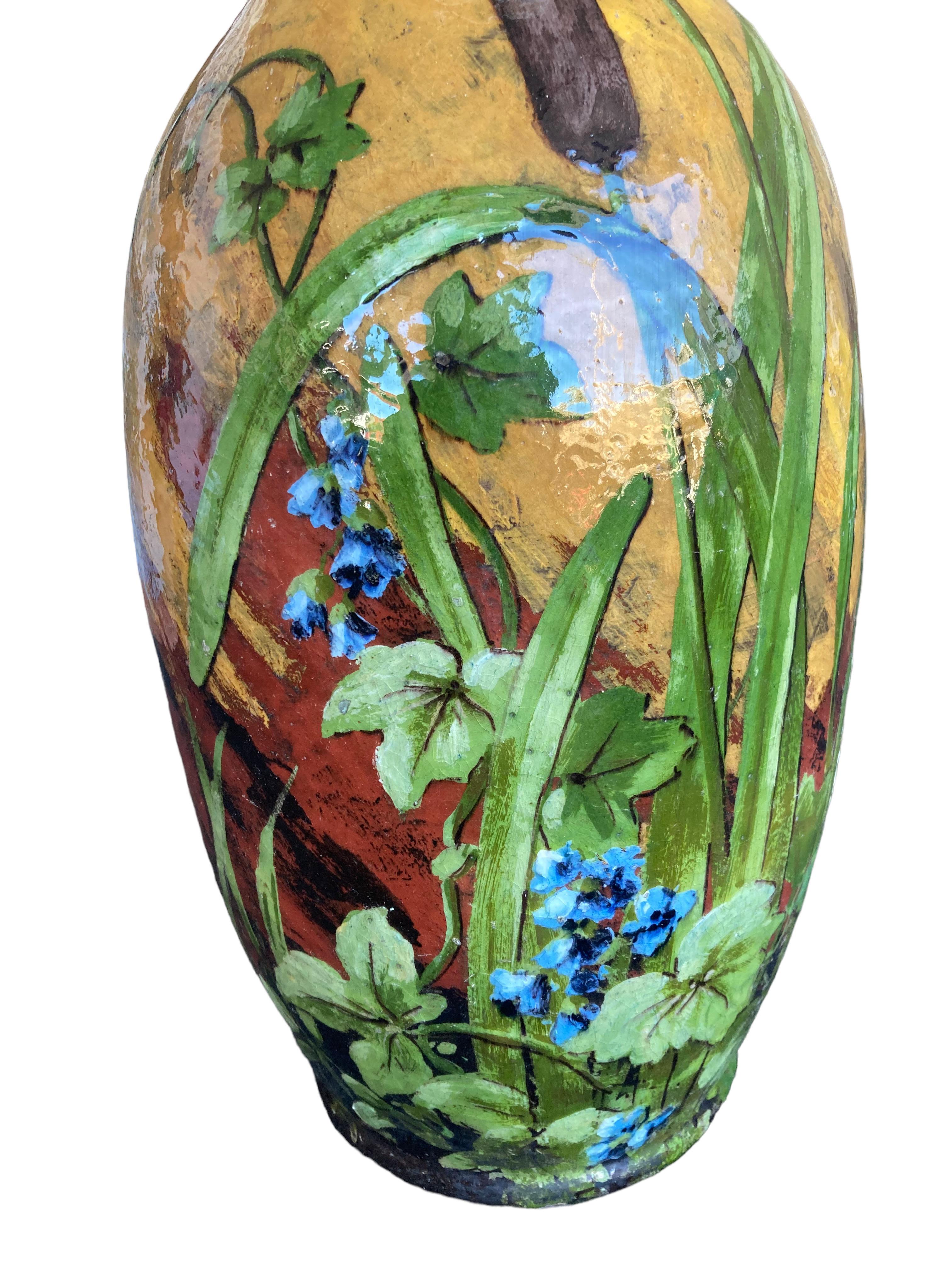 Poterie Vase du Musée Francois Laurin en forme de libellule, vers 1876 en vente