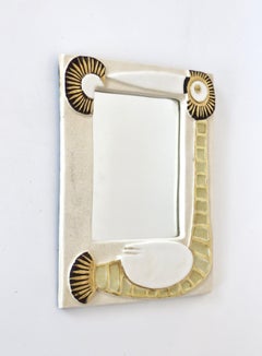 Mith Espelt - Miroir en céramique française à motif d'oiseaux, glaçure crème et or