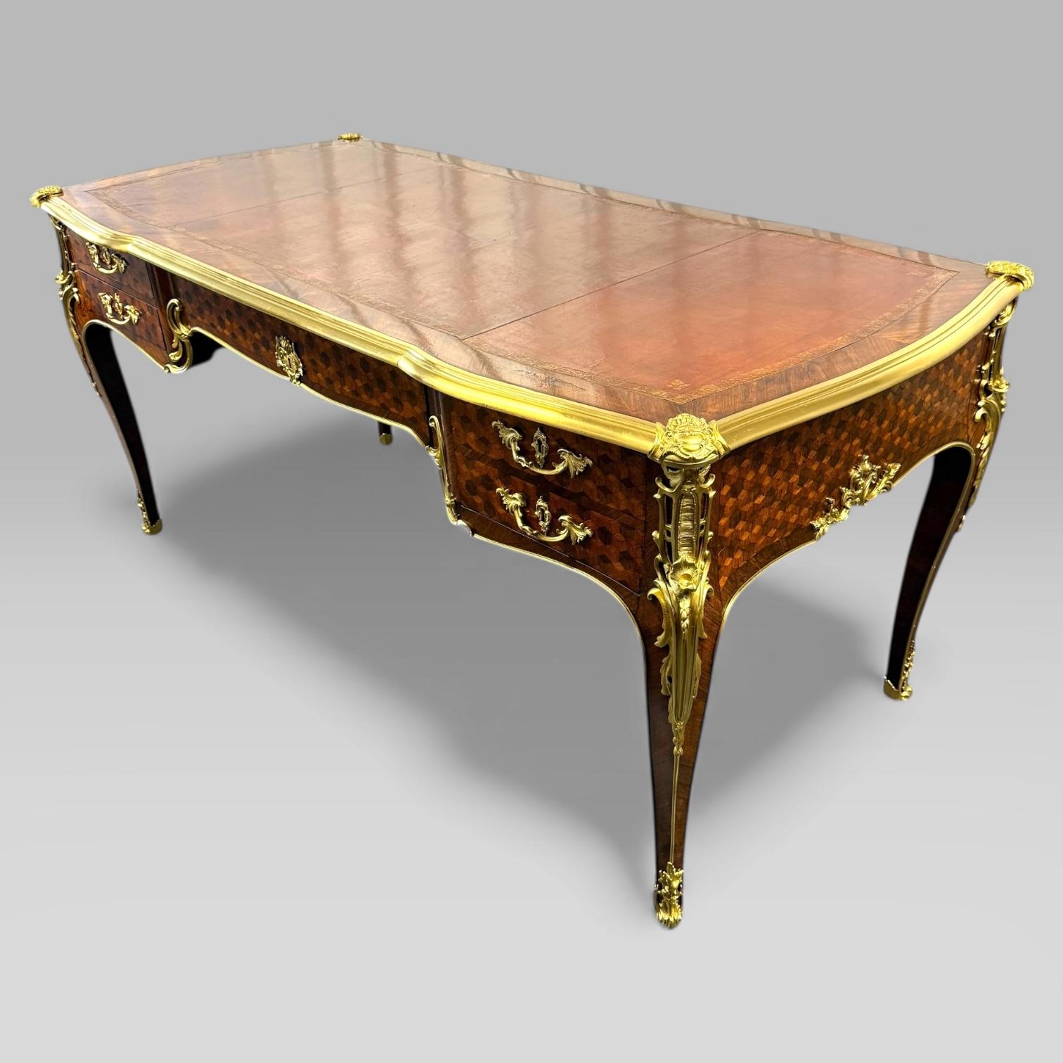 Embossed François Linke French Louis XVI Ormolu Kingwood Bureau Plat Desk, c.1889 For Sale